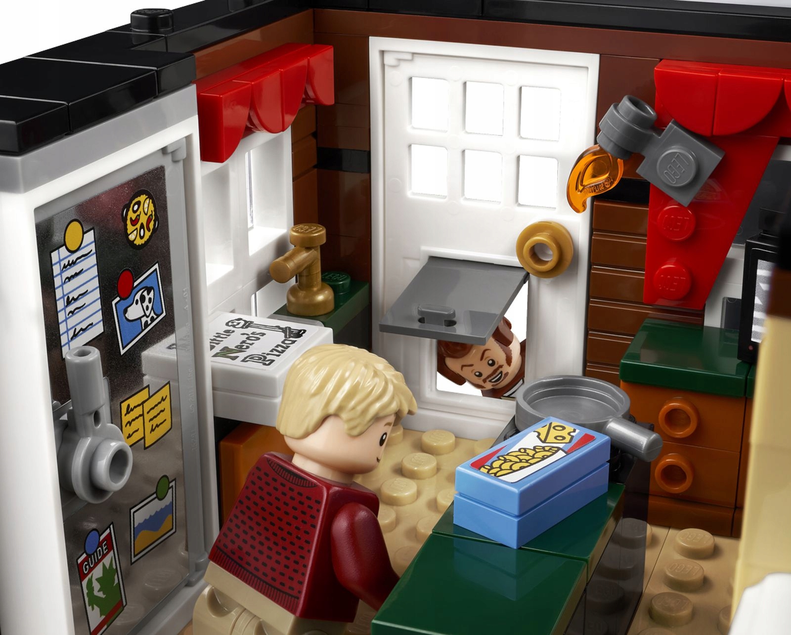 LEGO IDEAS KEVIN SAM W DOMU HOME ALONE 21330 Liczba elementów 3955 szt.
