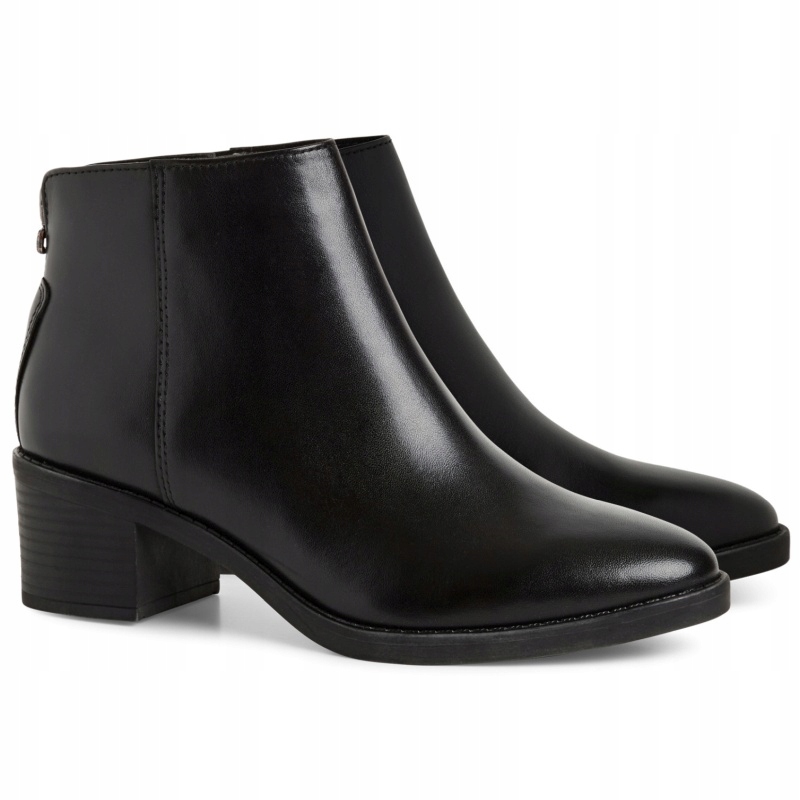 Dámské kotníkové boty kožené boty Marco Tozzi 2-25358-45 001 Black teplá Kůže Vel. 36