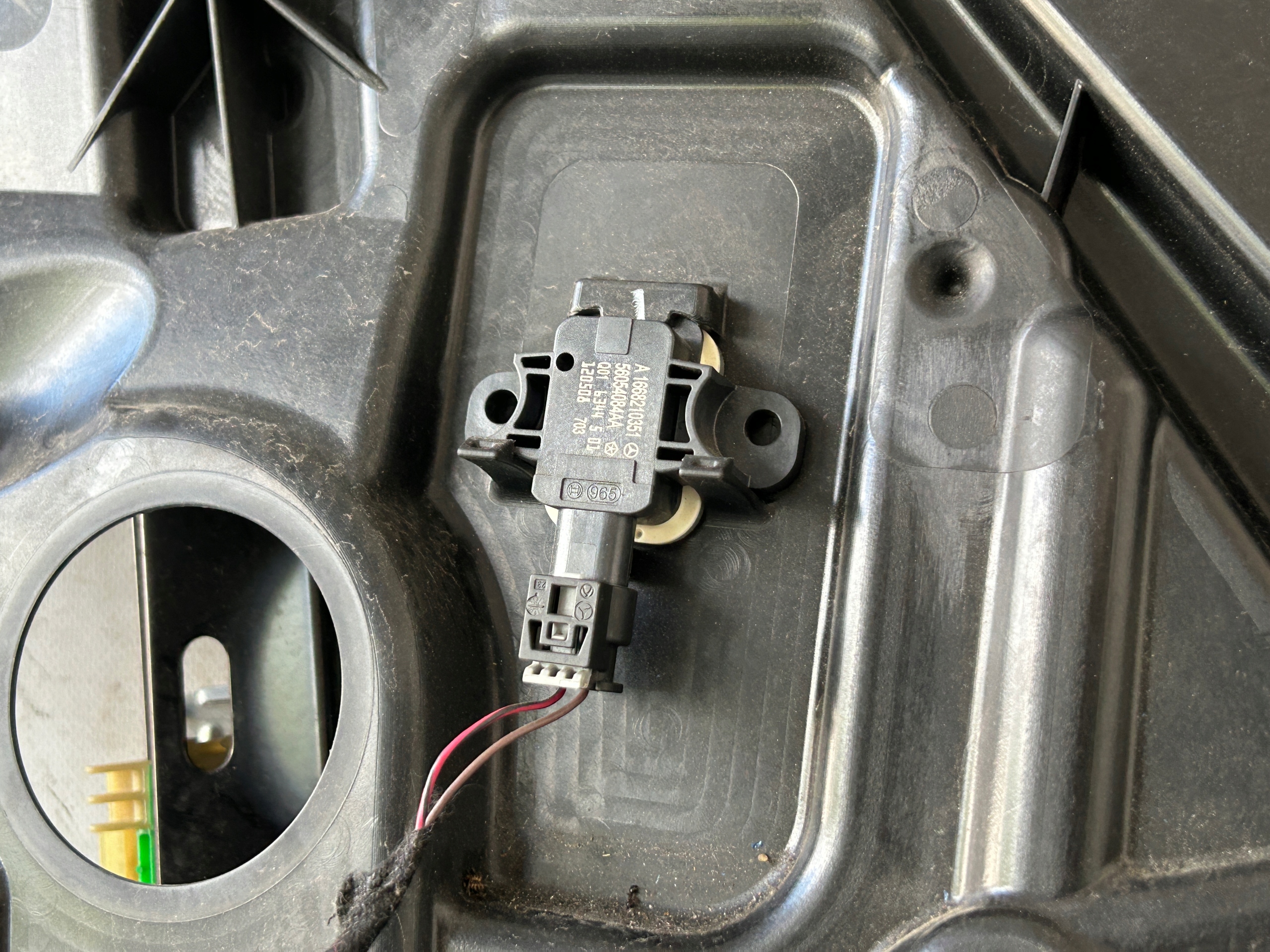 mechanism windows left front MERCEDES ML 166