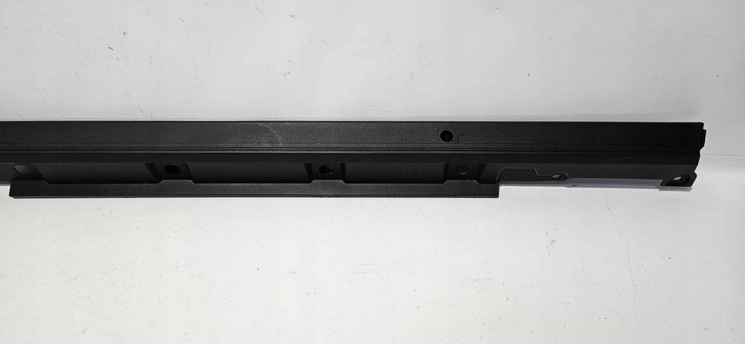 moulding threshold left TOYOTA HIGHLANDER IV 19- ORG
