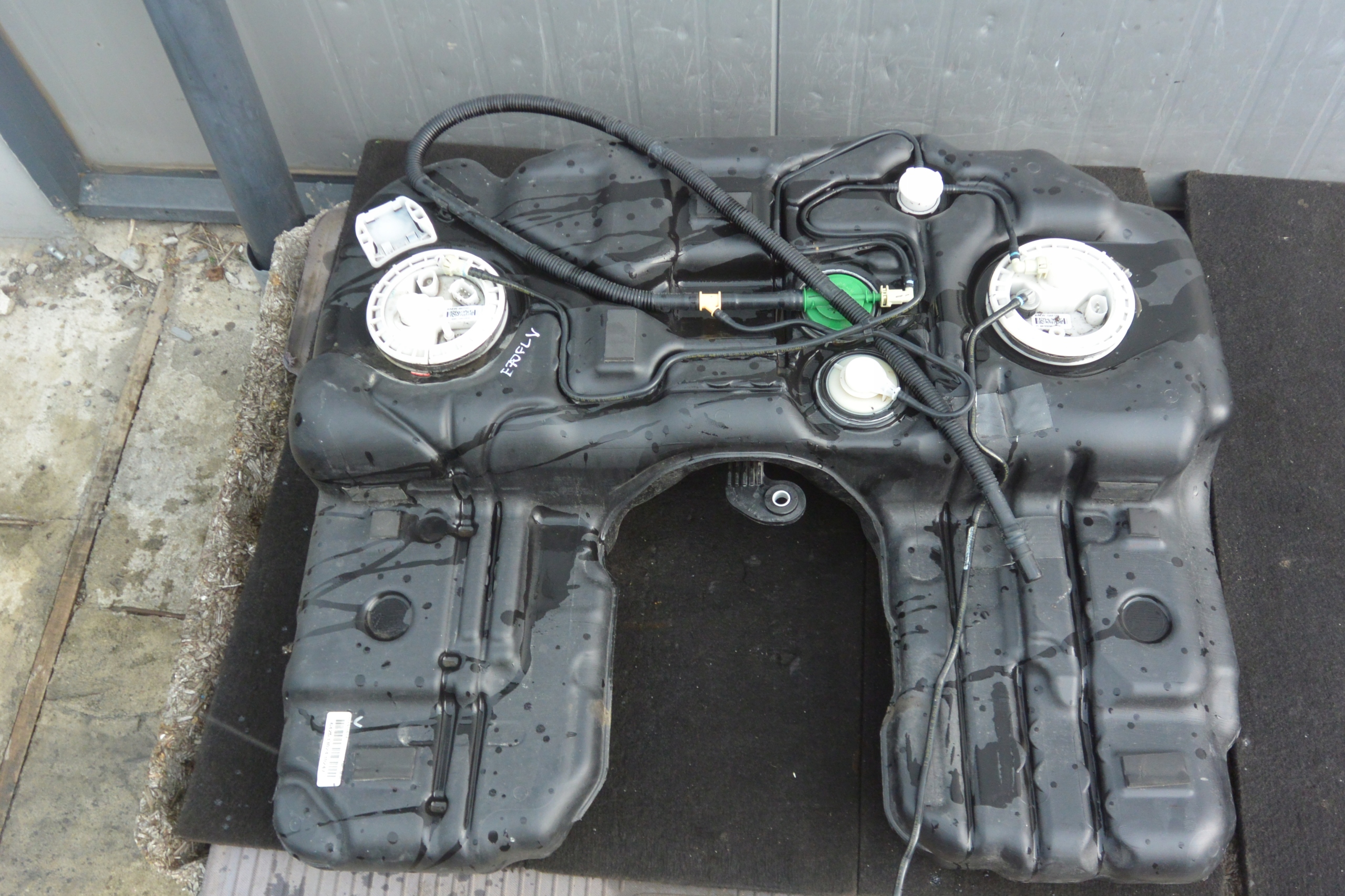 TANK BENZIN BMW X5 X6 E70 E71