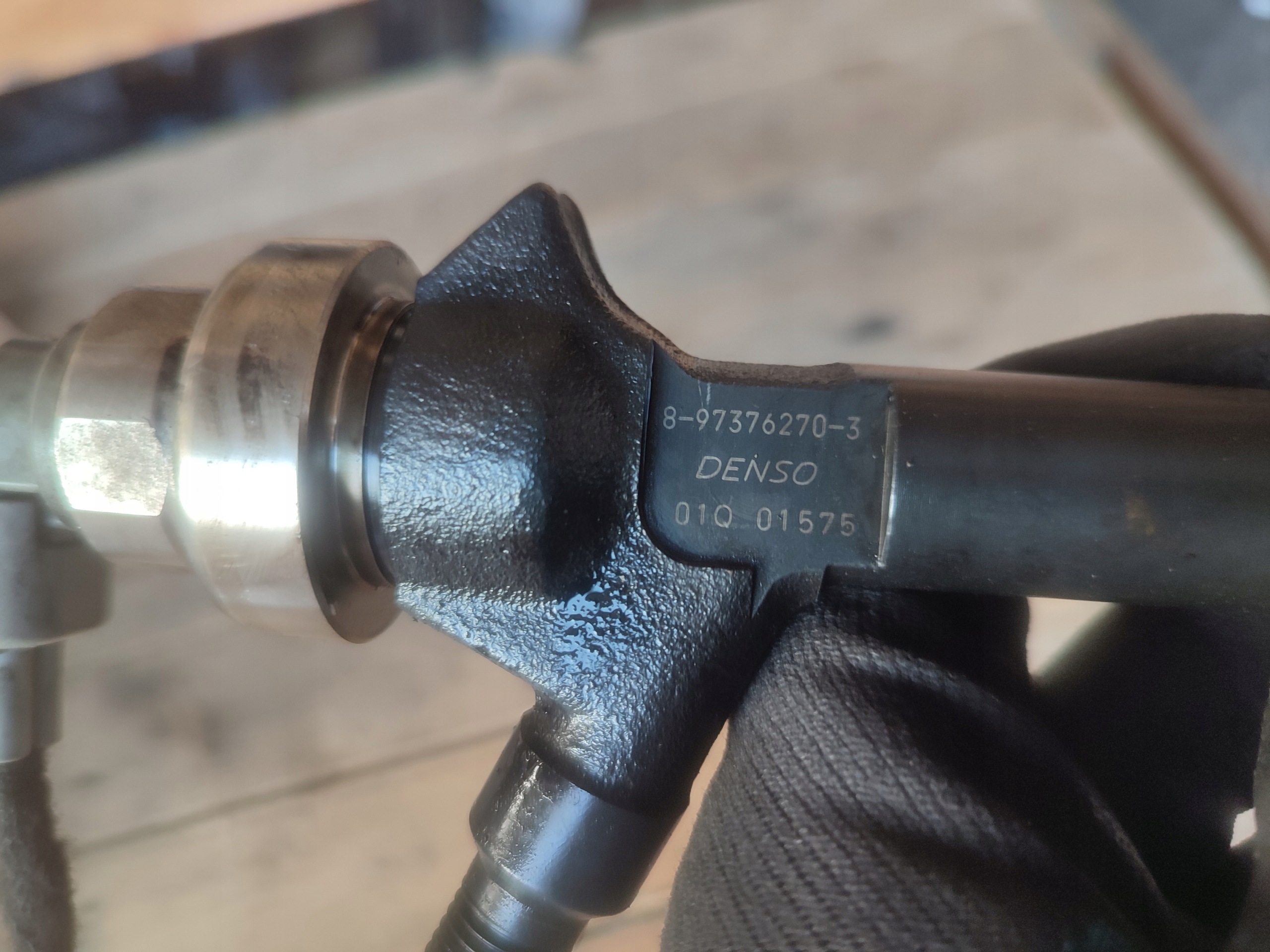 injector OPEL ASTRA J DENSO 1.7 CDTI 8-97376270-3