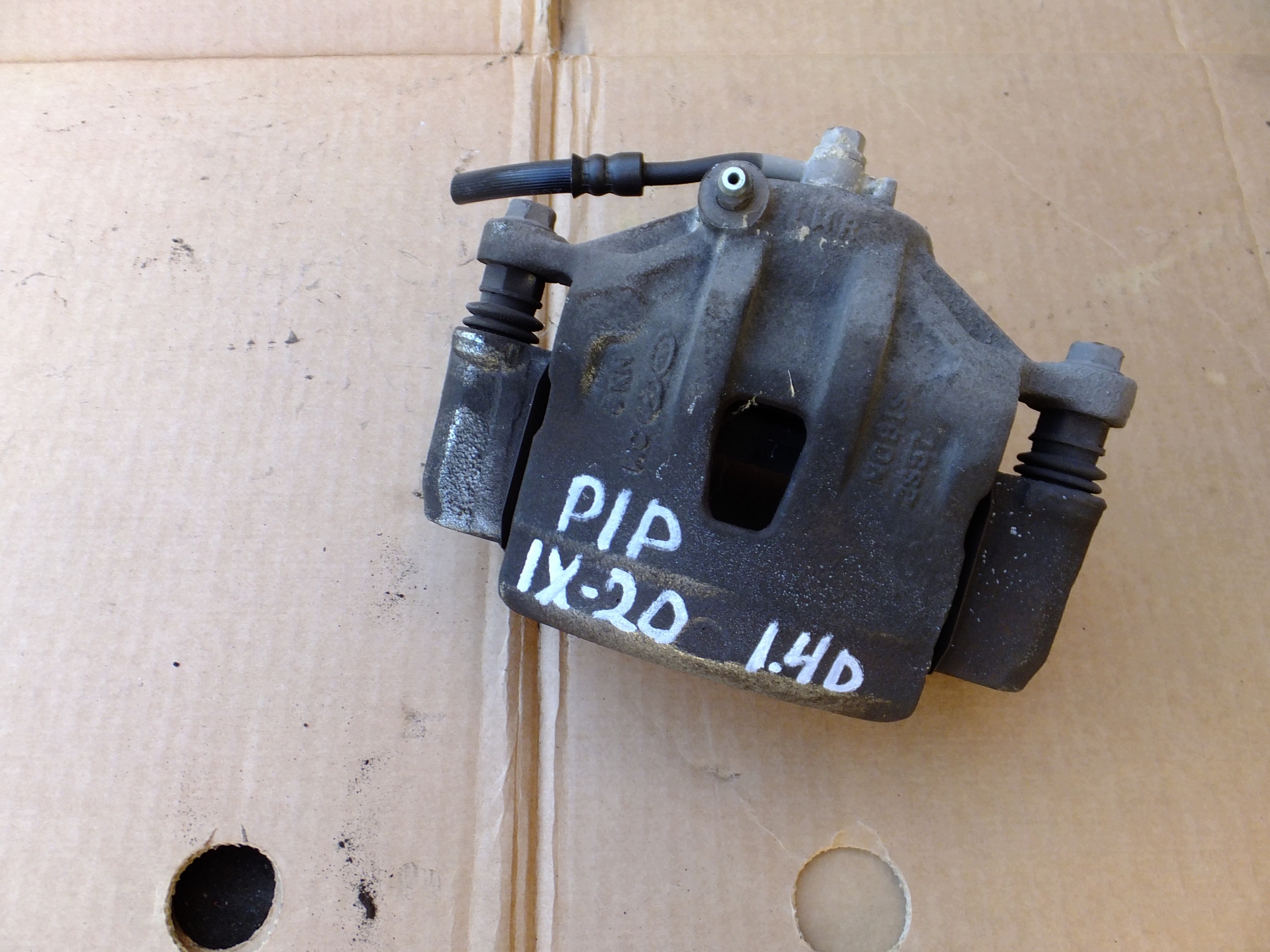 caliper brake right front hyundai ix20 1,4 crdi 2014r