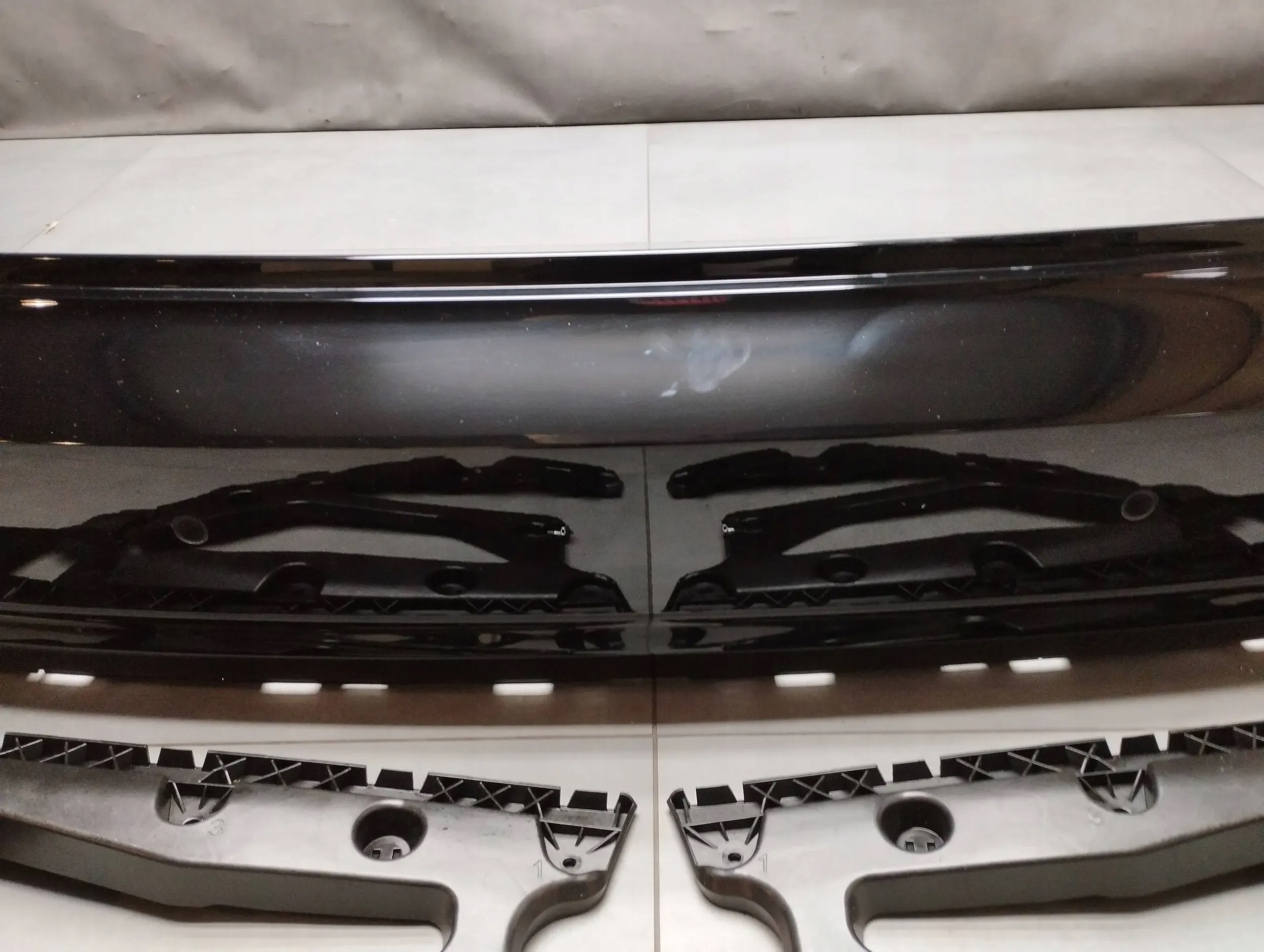 Audi A8 4N D5 bumper rear part PDC LY9B 4N0807511A
