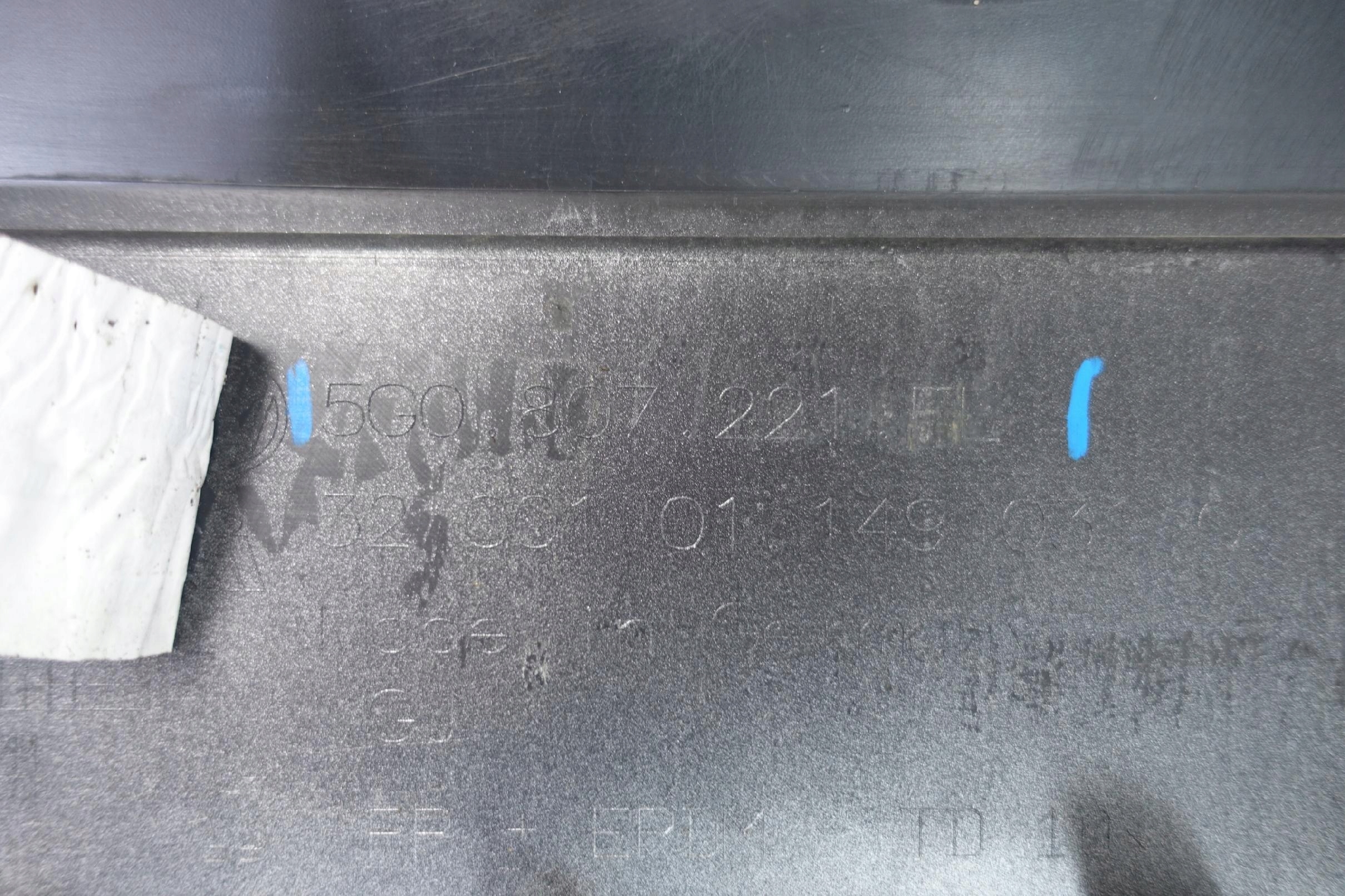 bumper front front VOLKSWAGEN GOLF VII LIFT 16- 5G0807221FL