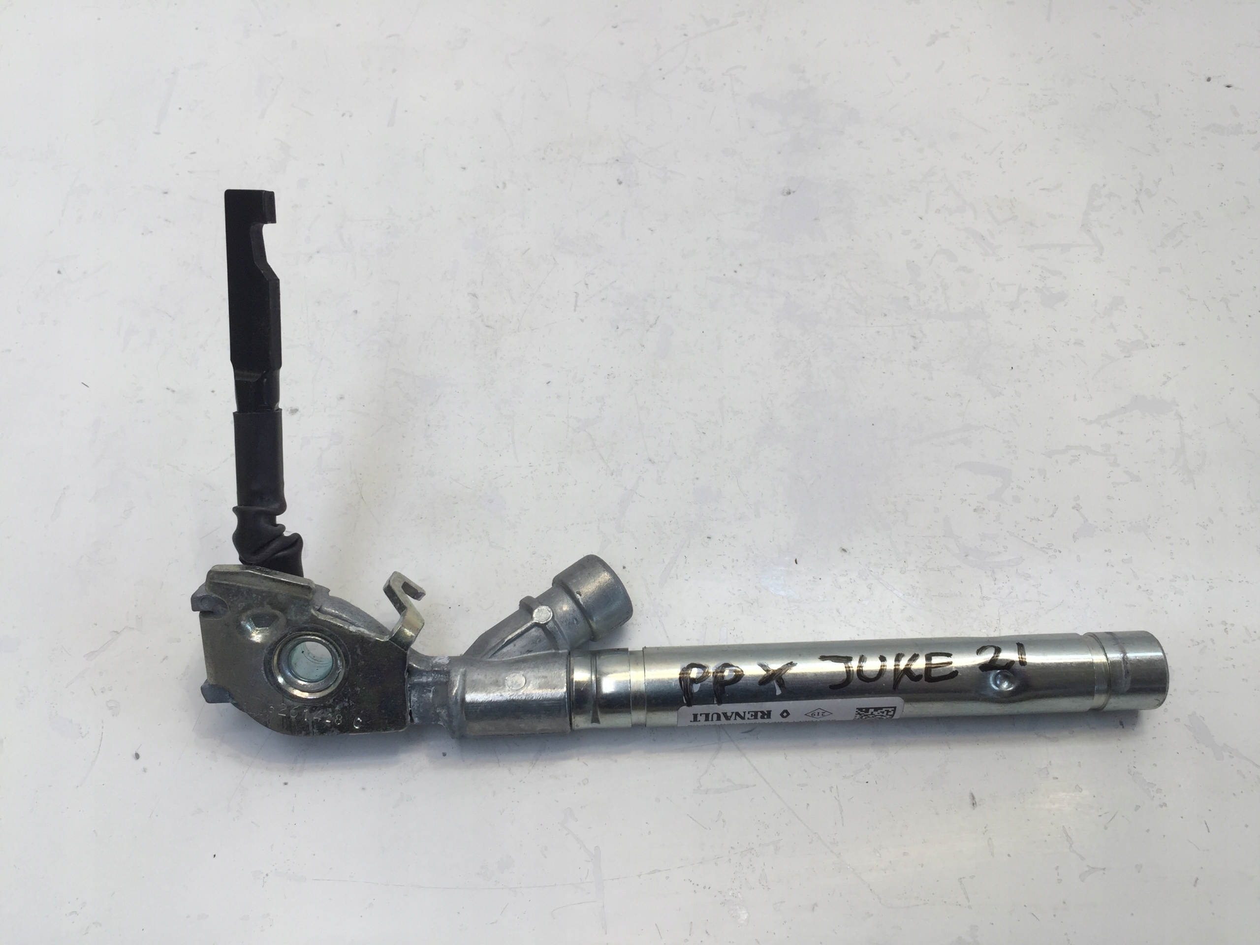 878168815R - NISSAN JUKE F16 2021 натягувач ременя передній правий