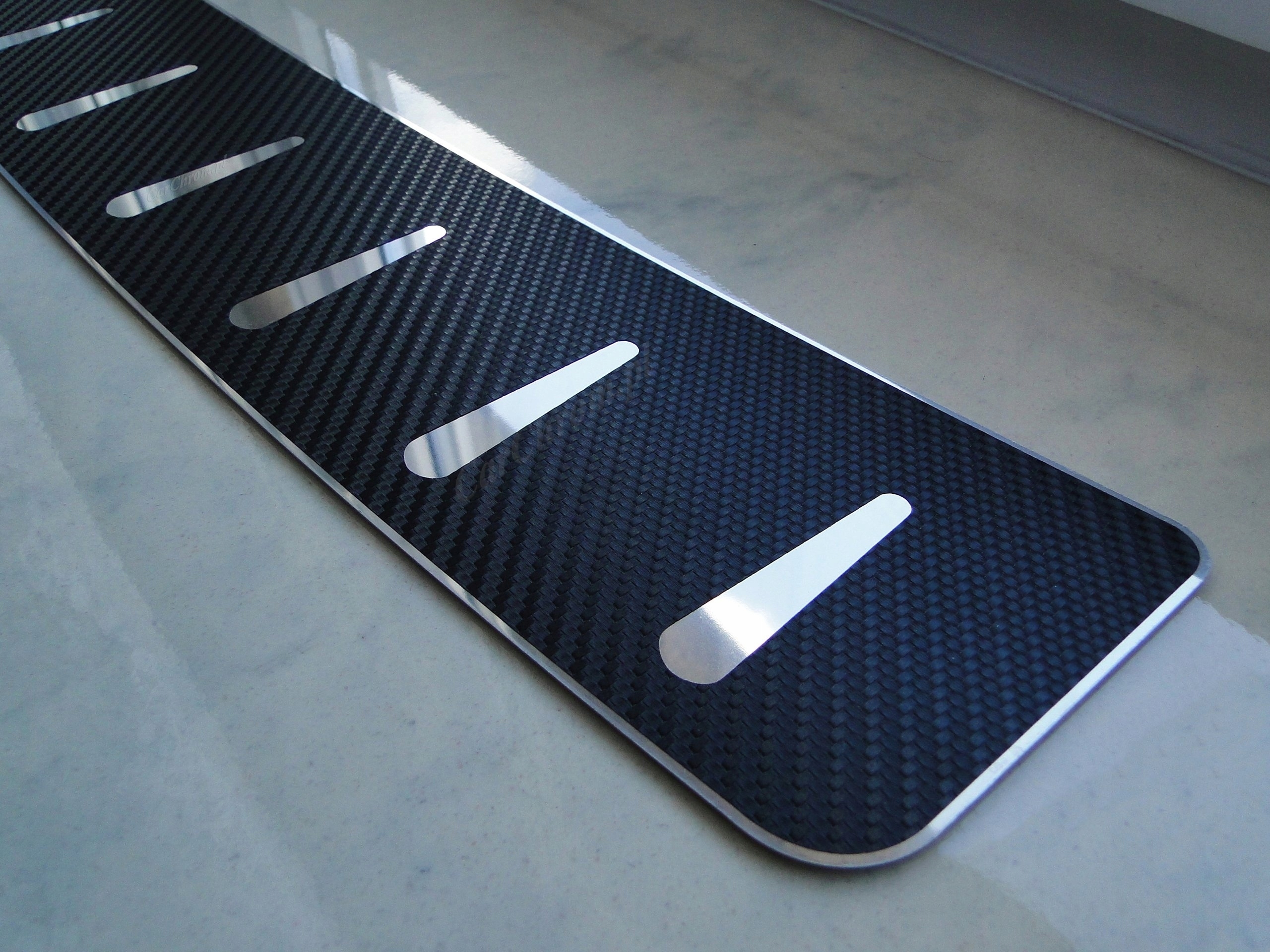 NAKŁADKA ZDERZAK carbon VOLVO V70 II 1999-2007 Producent inny