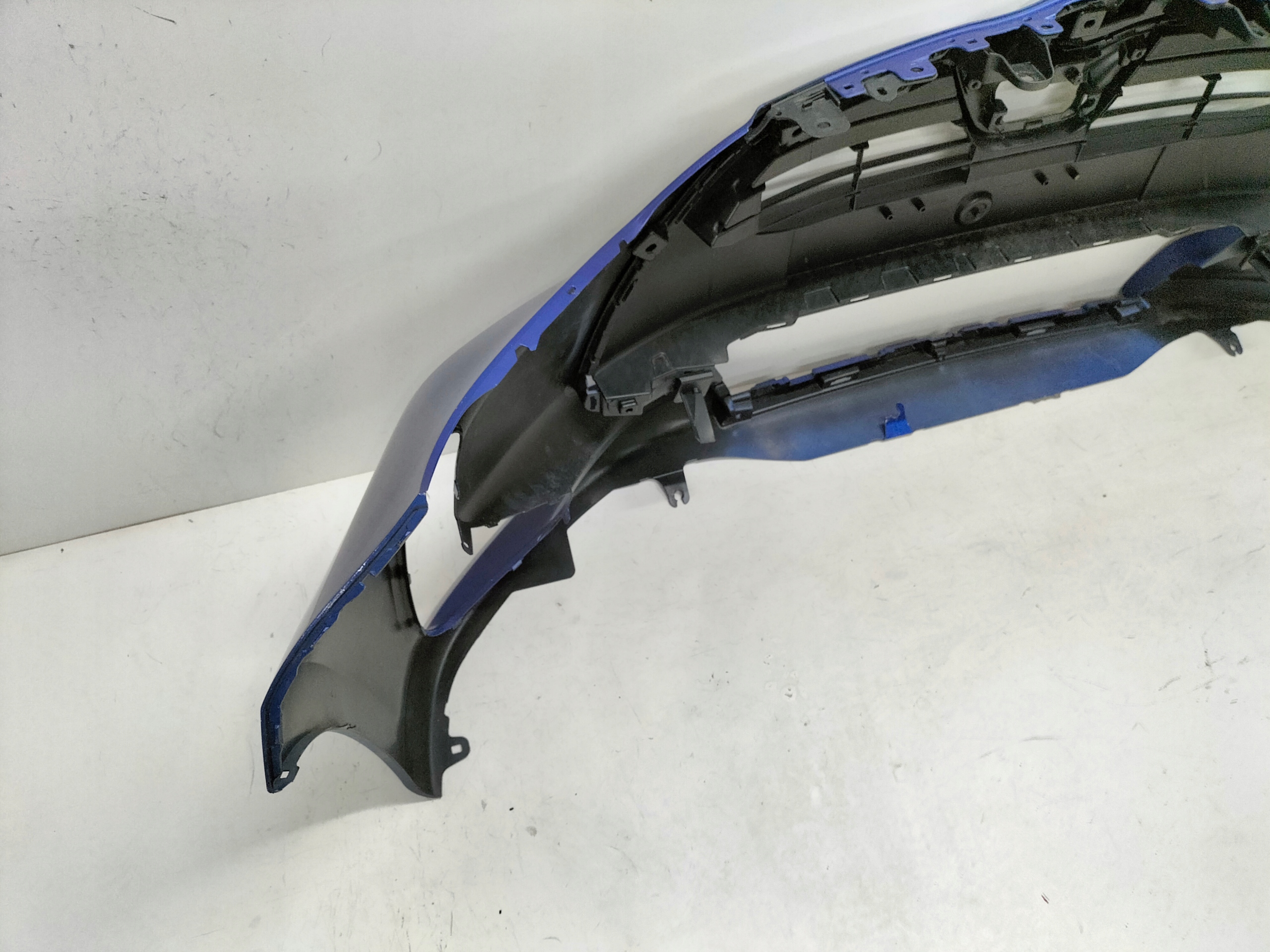 Frontstoßstange vorne TOYOTA YARIS 4 IV 20