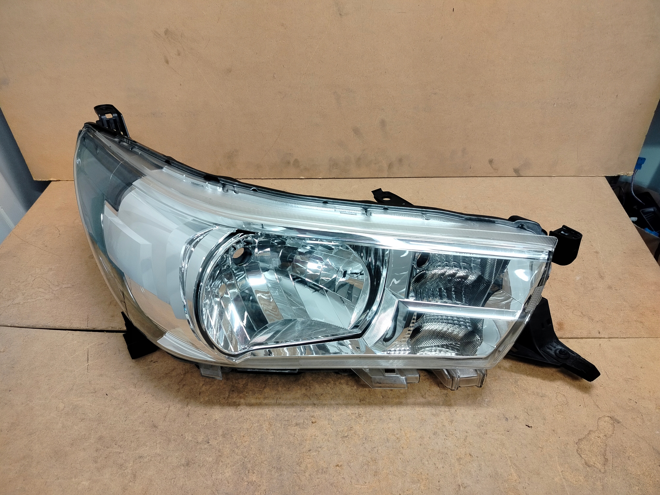 Frontscheinwerfer Toyota Hilux AN1P 811100K792T LED Rechts Headlight - Thumbnail 8