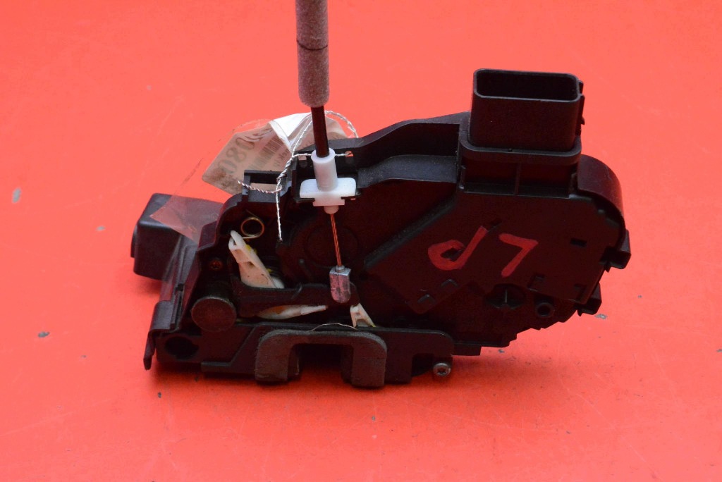 lock door left front front EU 6M2A-R21813-MC FORD MONDEO MK4 LIFT 10-15