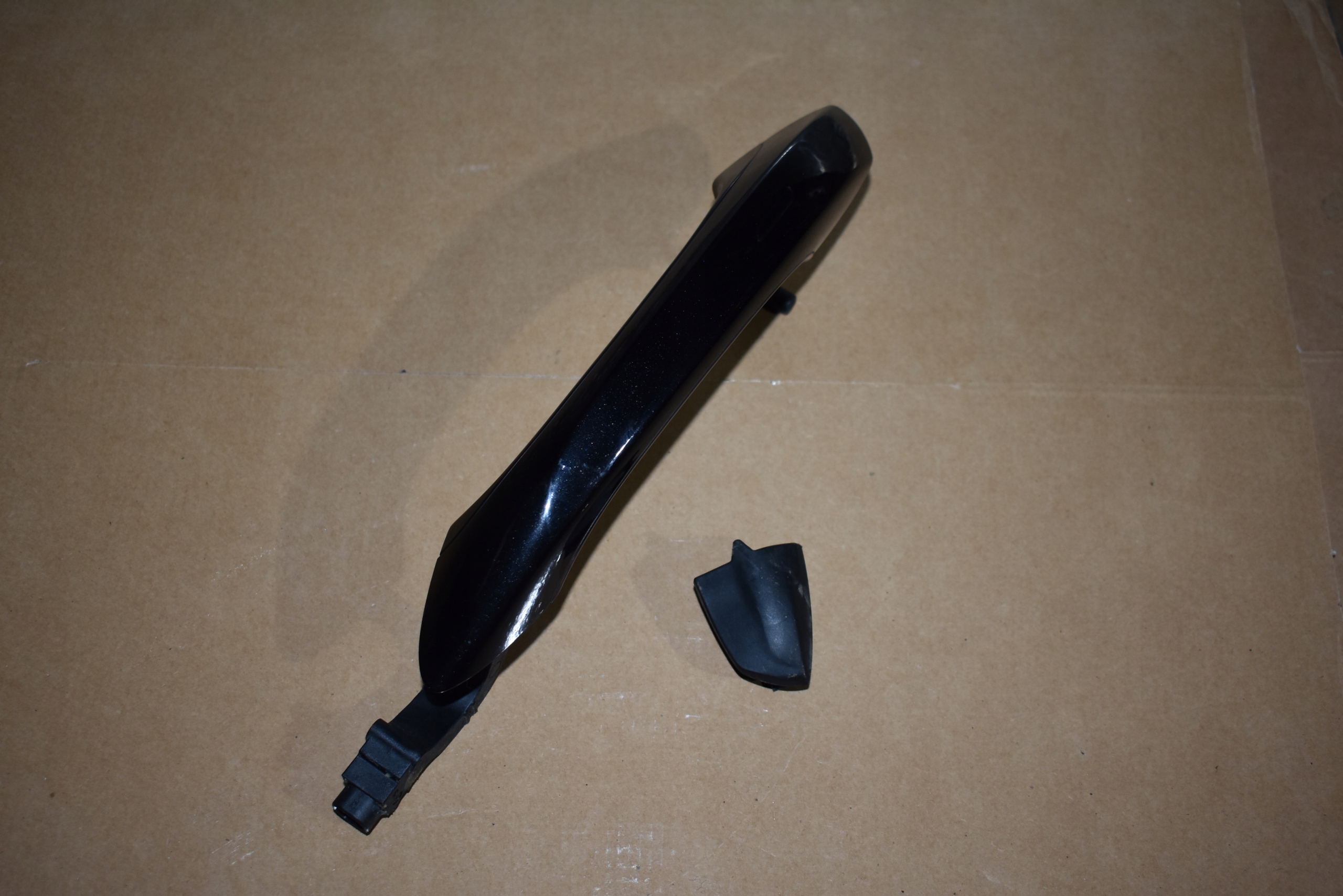 IDEALNA handle door left 2 PIN PORSCHE PANAMERA 971 colour C9X 1