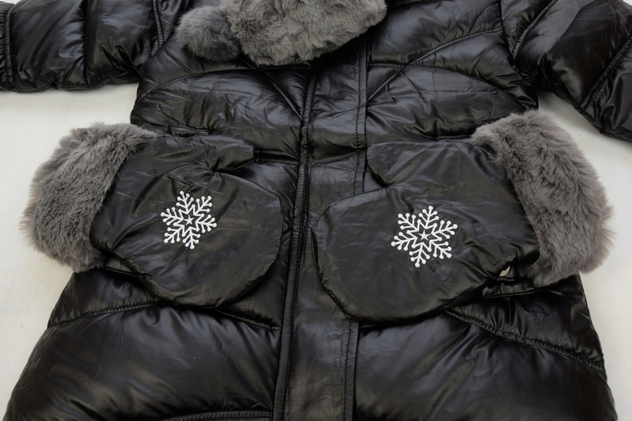 KURTKA ZIMOWA 2117C8 +rękawiczki + szalik 122/128 Bohater brak