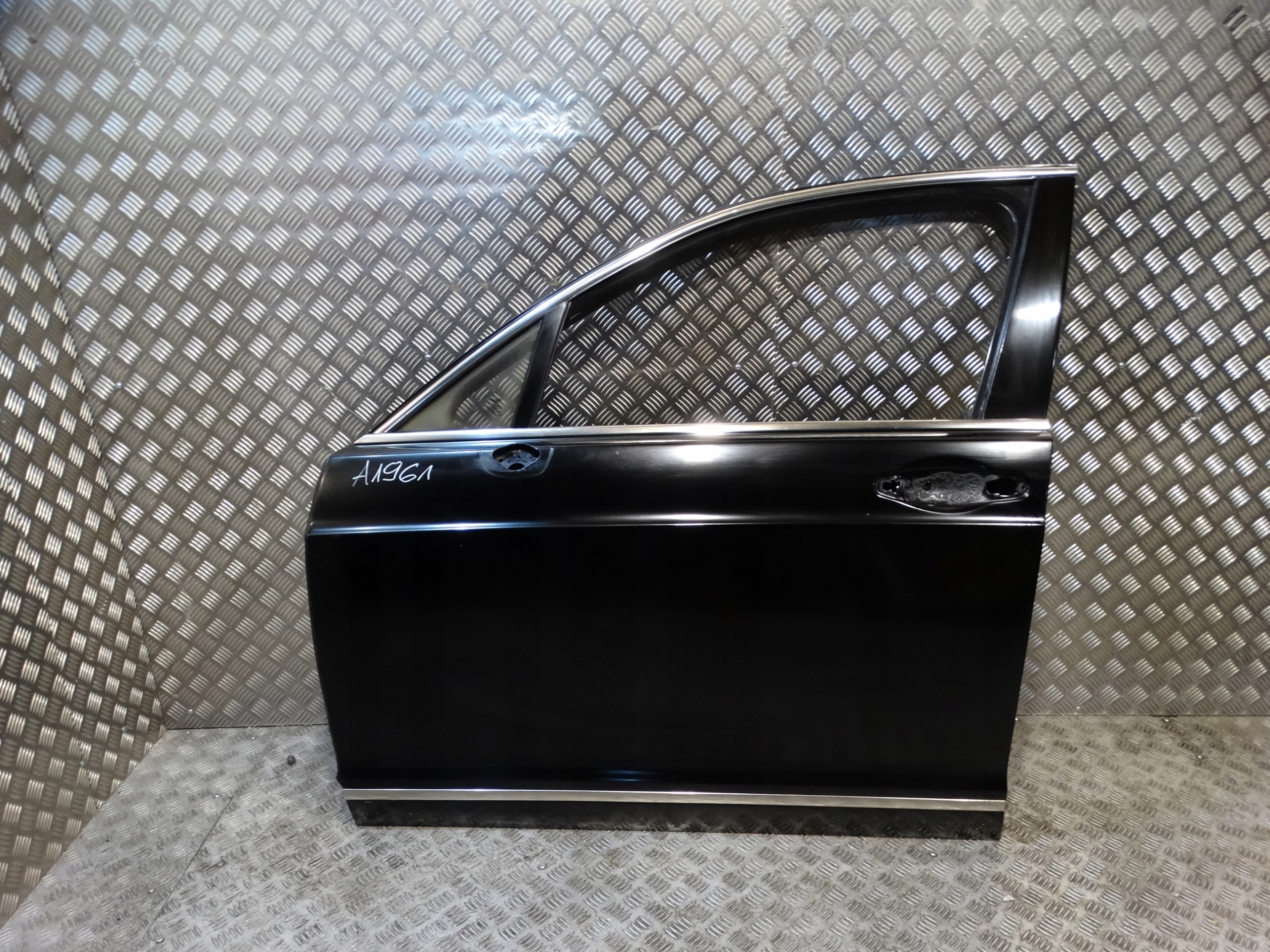 IDEALNE door front left BENTLEY FLYING SPUR FLYINGSPUR 1