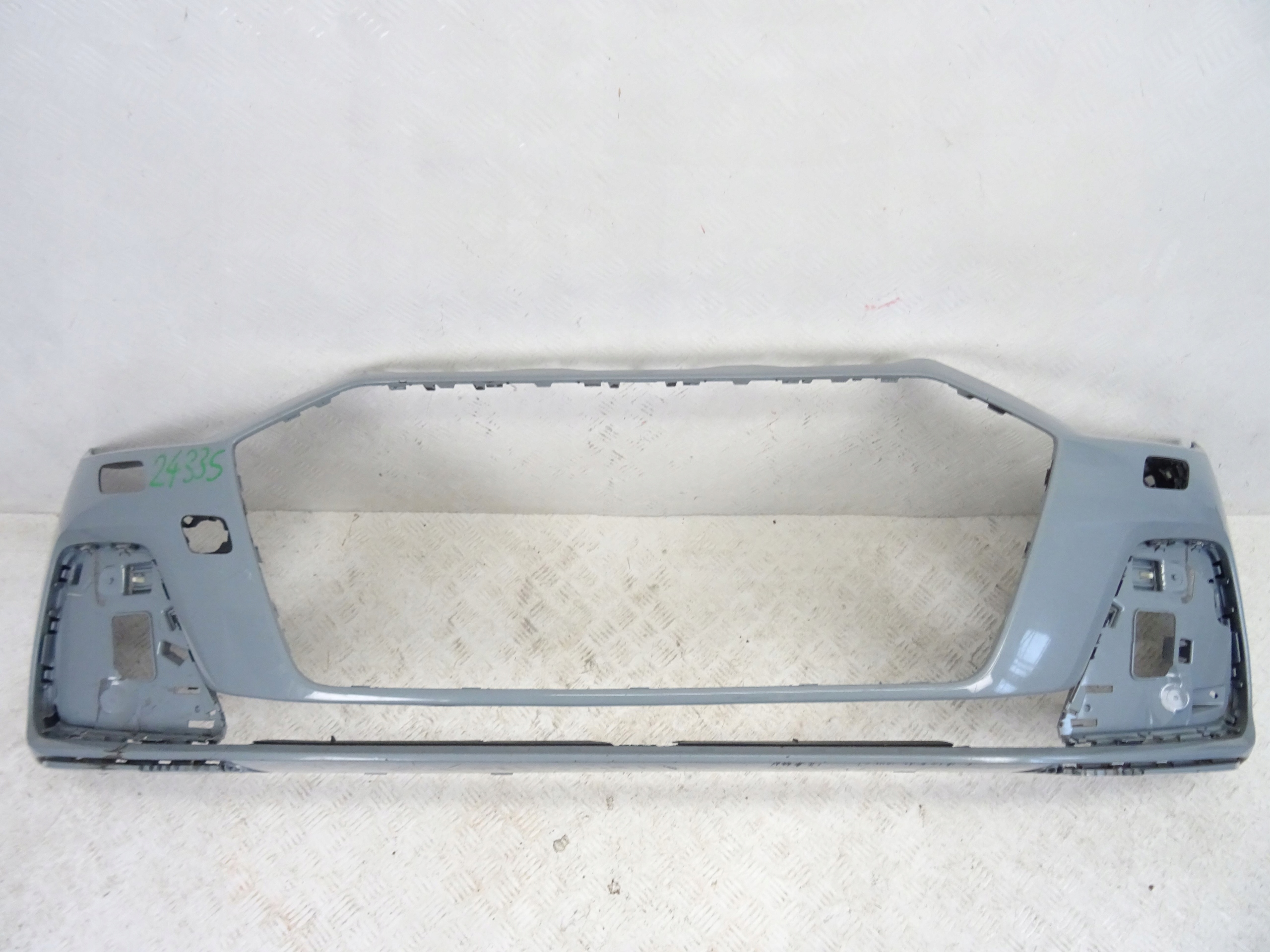 AUDI A1 82A S-LINE bumper front front