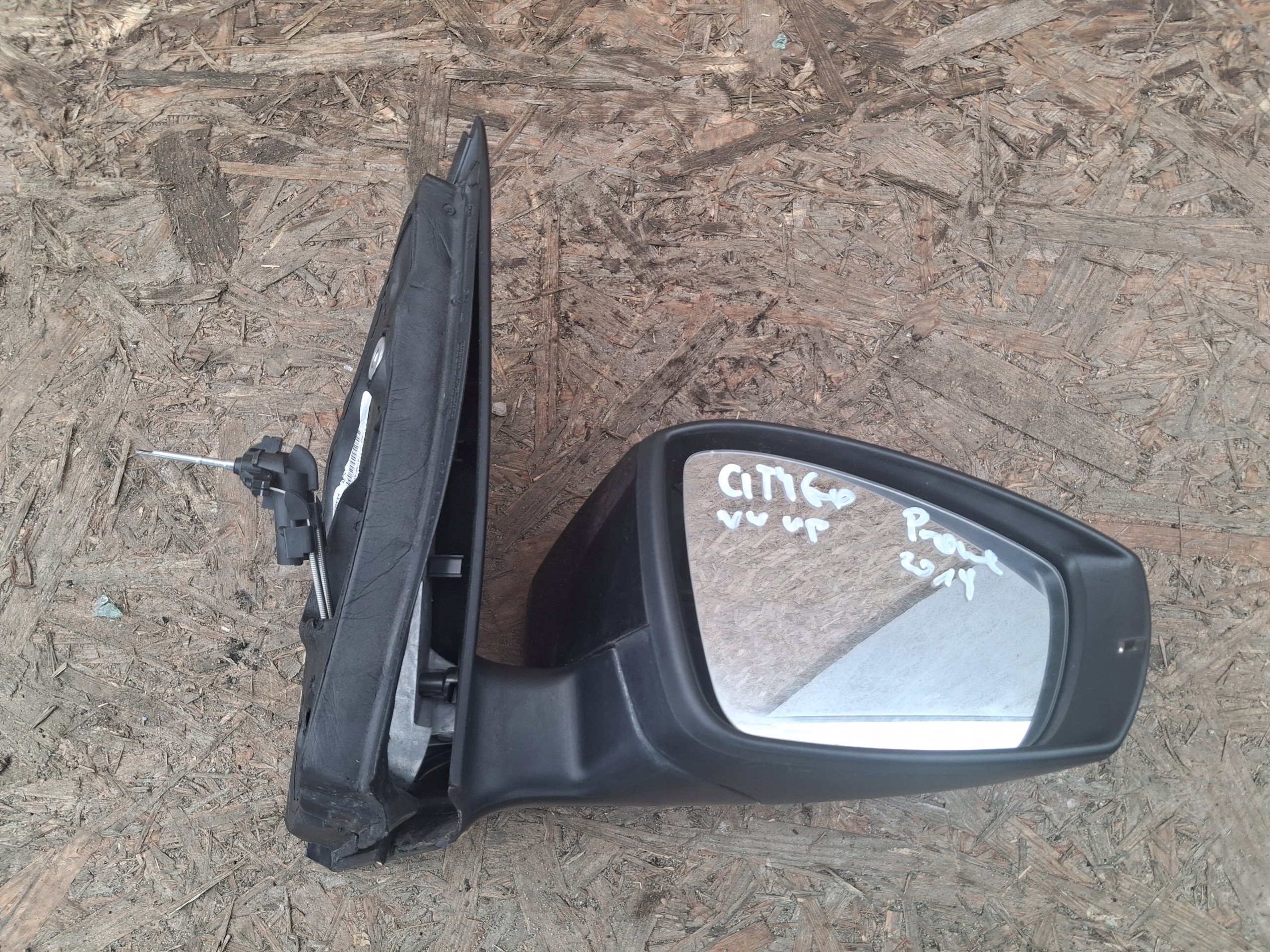 mirror right VW UP SKODA CITIGO 2 PIN/manually