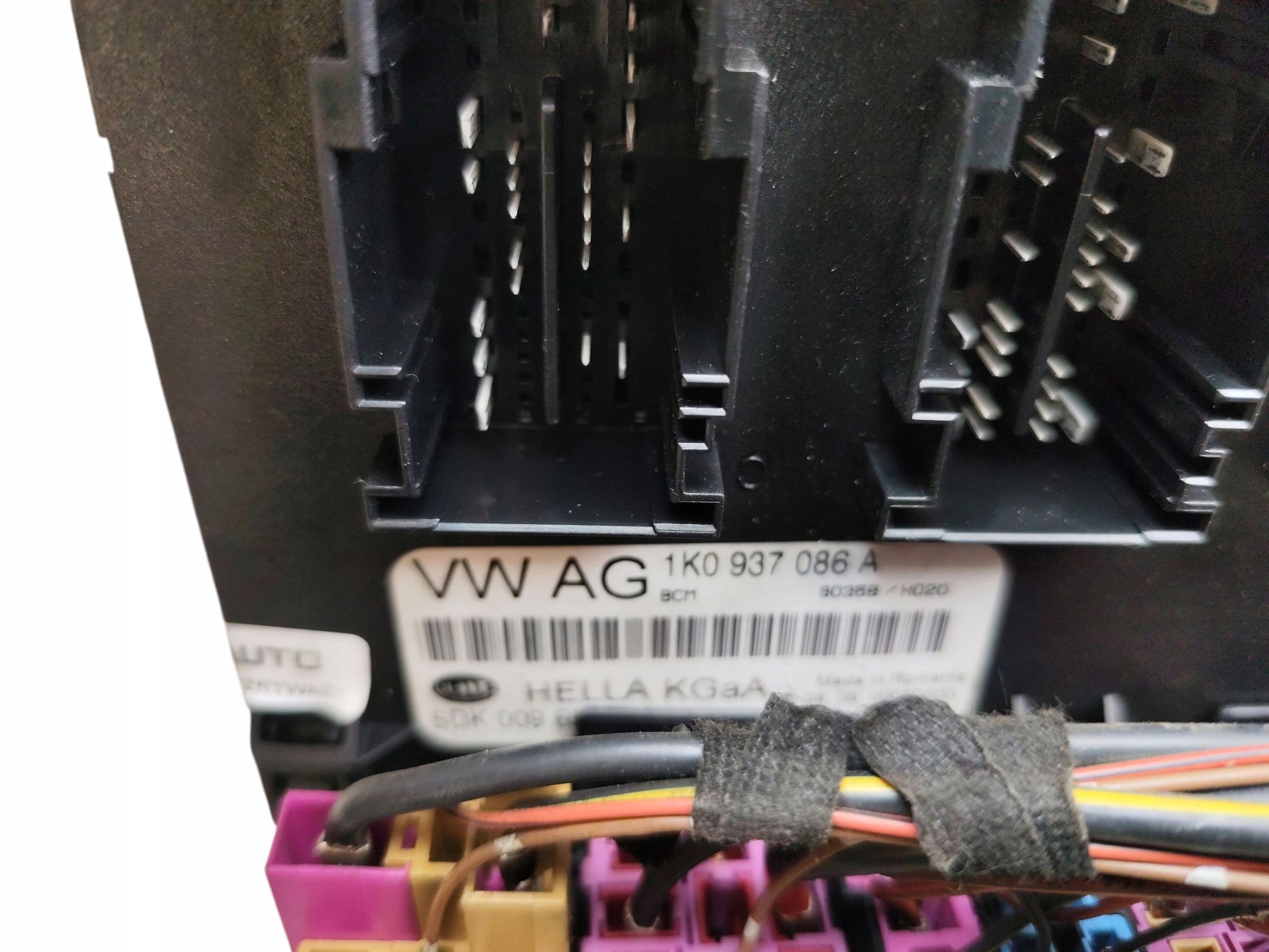 compartment control unit comfort control unit BCM SKODA SUPERB II 1K0937086A
