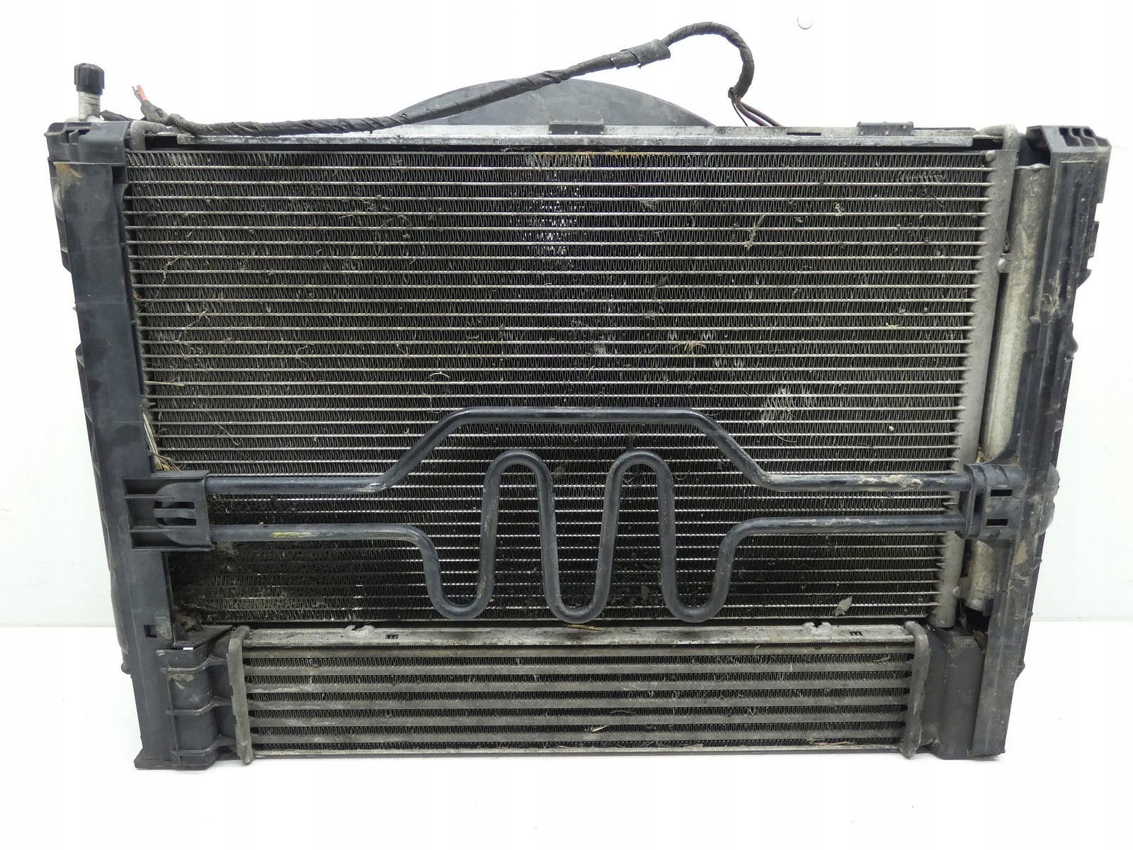 KOMPLET chladiče + ventilátor BMW X1 E84 2.0D MANUAL 781028104