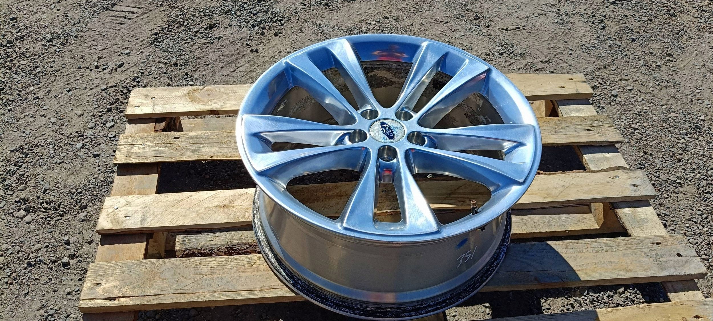 disk hliníkový disk 20" R20 Ford Explorer 2016
