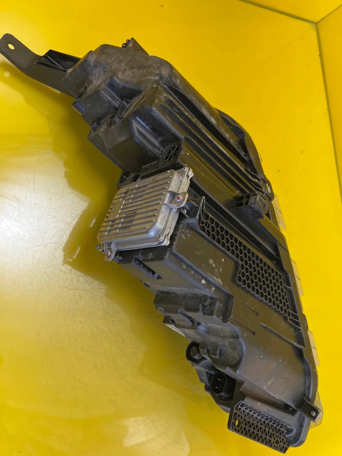 light right front Byd Tang EV600 Full Led 21