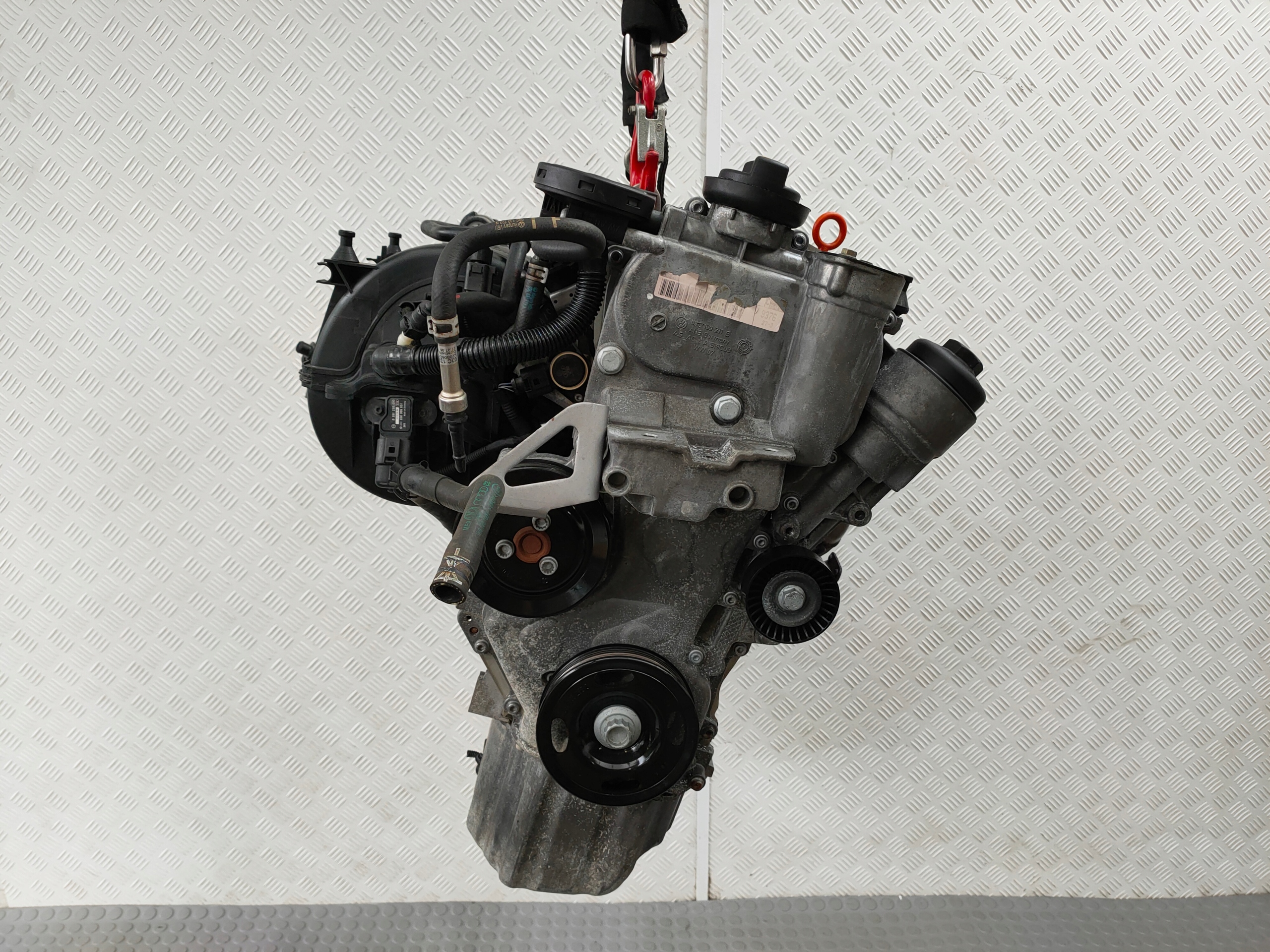 VW GOLF V PASSAT 05-11 engine complete 1.6 FSI 115KM BLF 158tys. warrenty