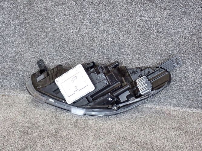 FORD FIESTA MK8 VIII FULL LED 17- reflektor right light right