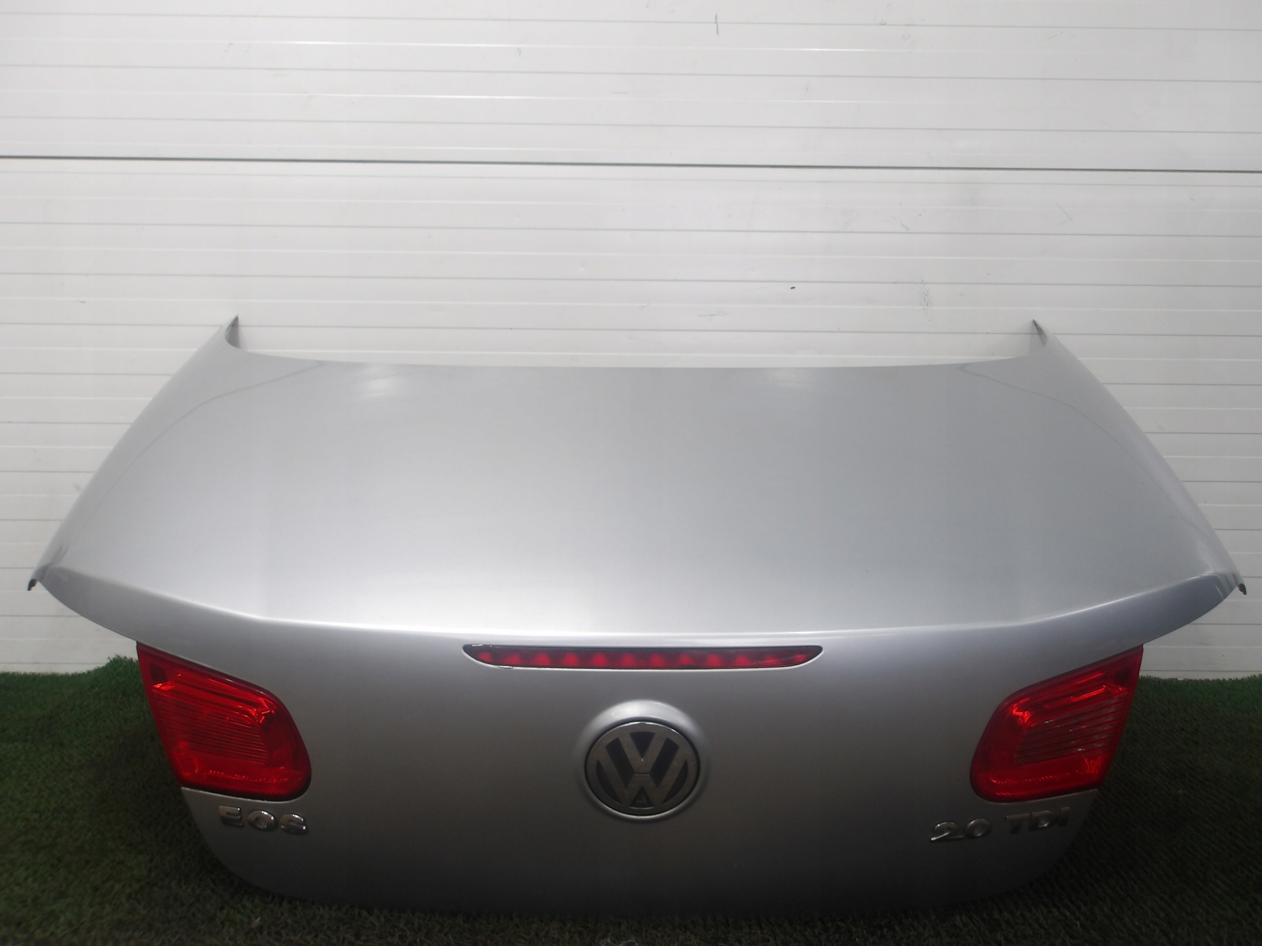 VW EOS 06-15 boot doors boot complete lights rear part colour LA7W