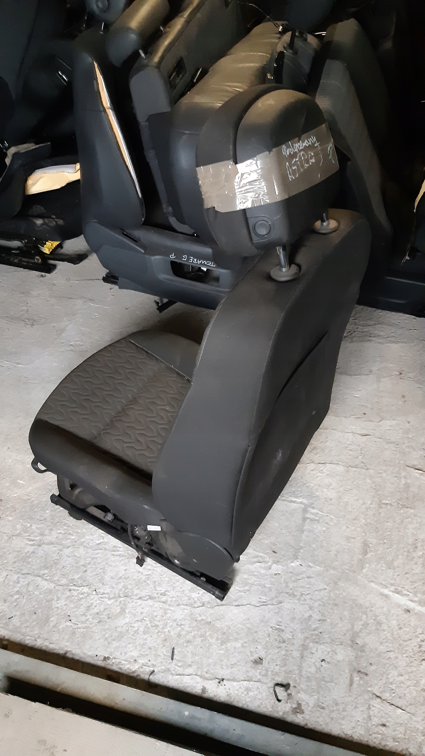 Sitze grzane kpl Opel Astra J