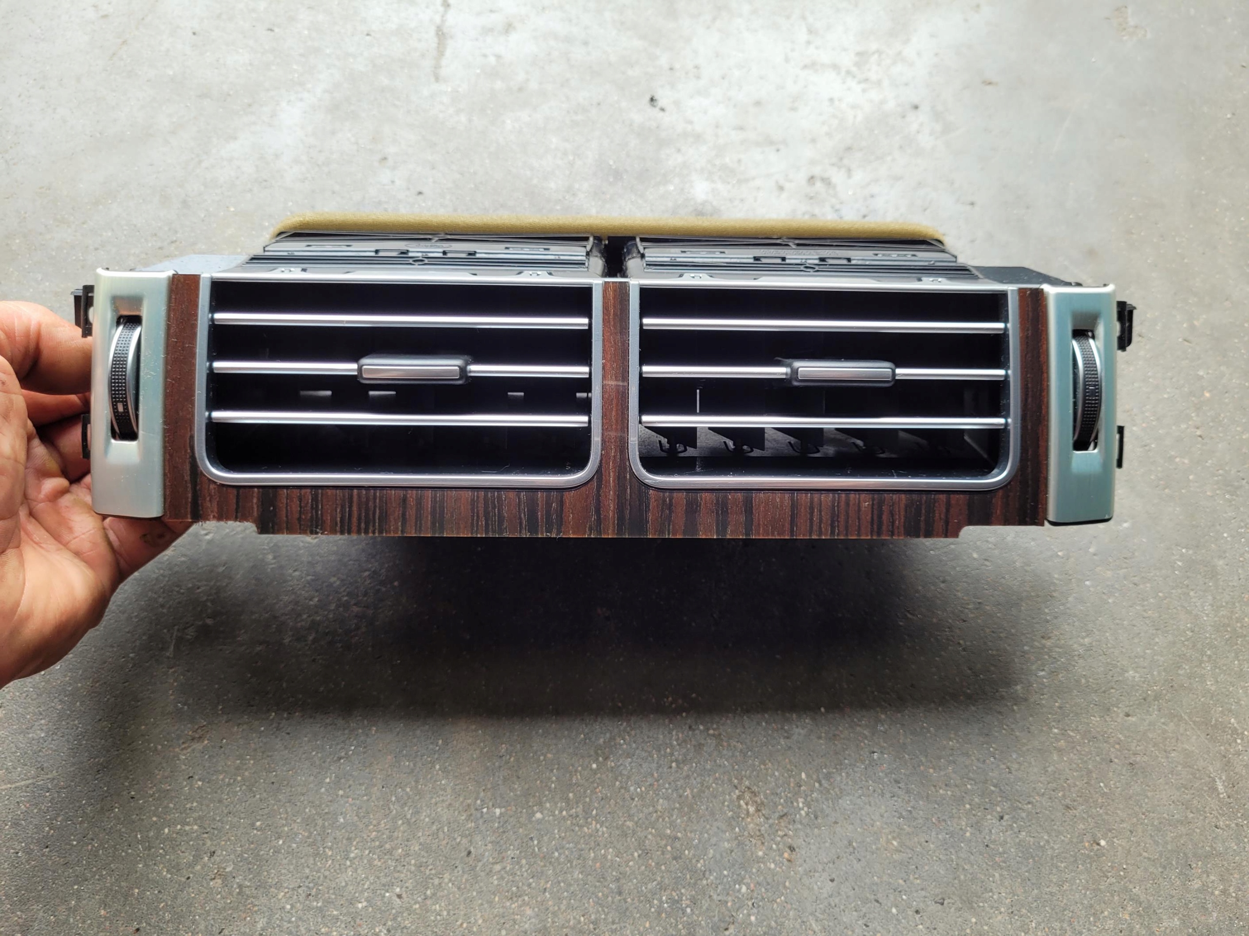 grid air conditioning devices central CK52-01820-AD RANGE ROVER VOGUE L405