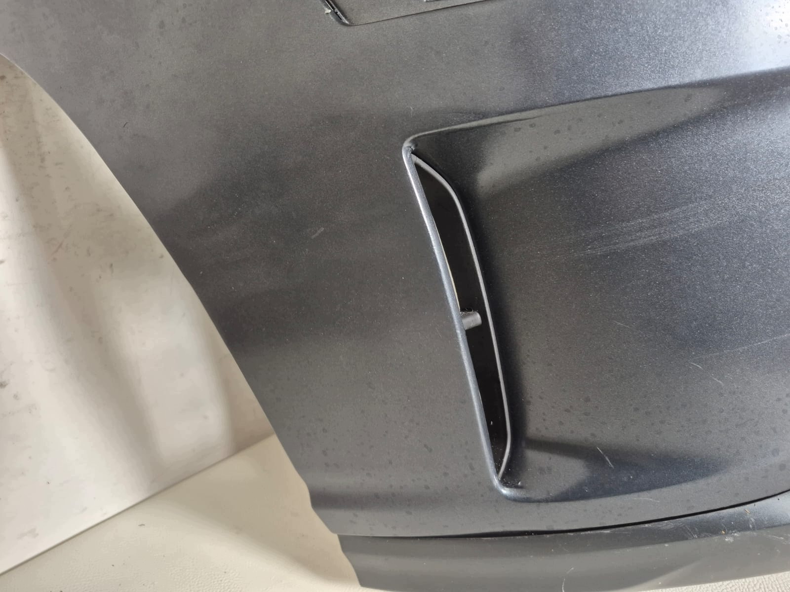 HYUNDAI KONA ELECTRIC EV LIFT 20- bumper front front grid 86511-DDAA0