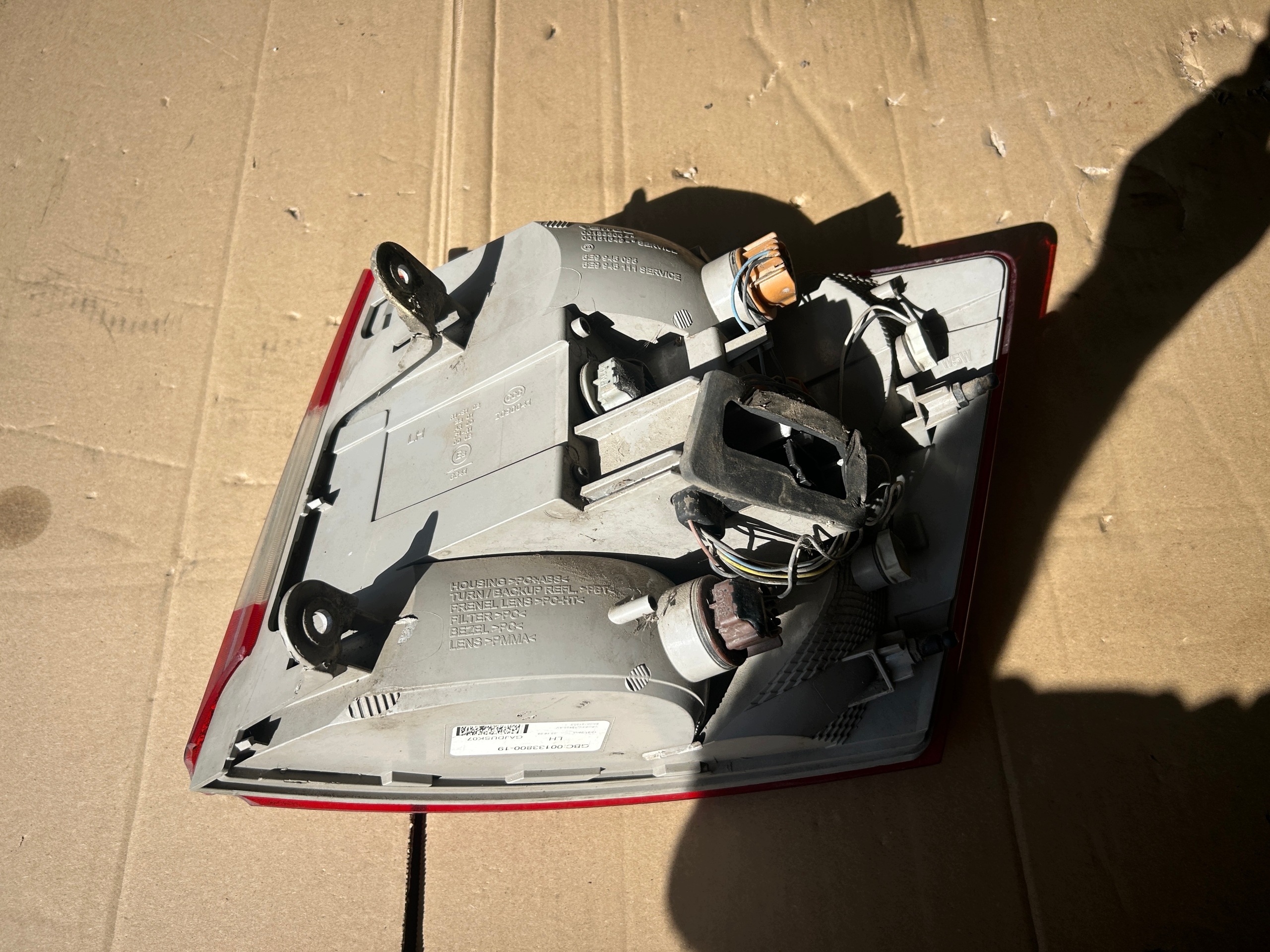 SKODA OCTAVIA III KOMBI light left rear part