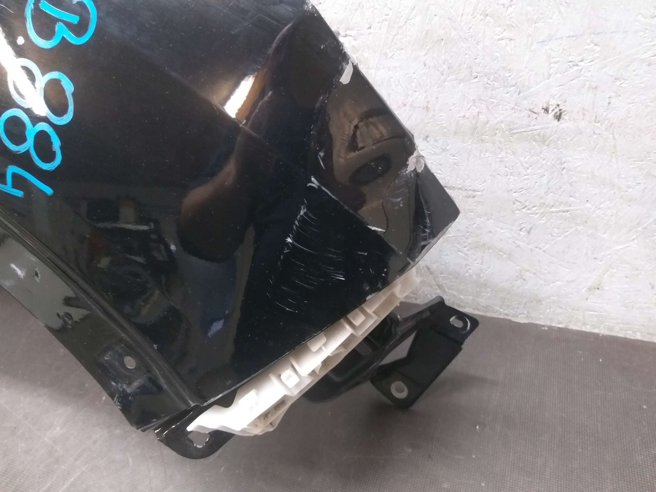 PARAFANGO ANTERIORE DESTRA MITSUBISHI ECLIPSE CROSS