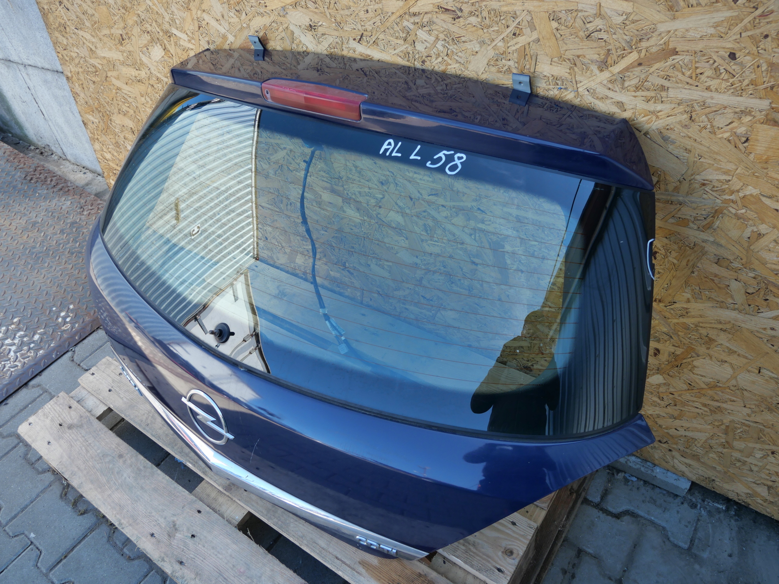 trunk door boot OPEL ASTRA H