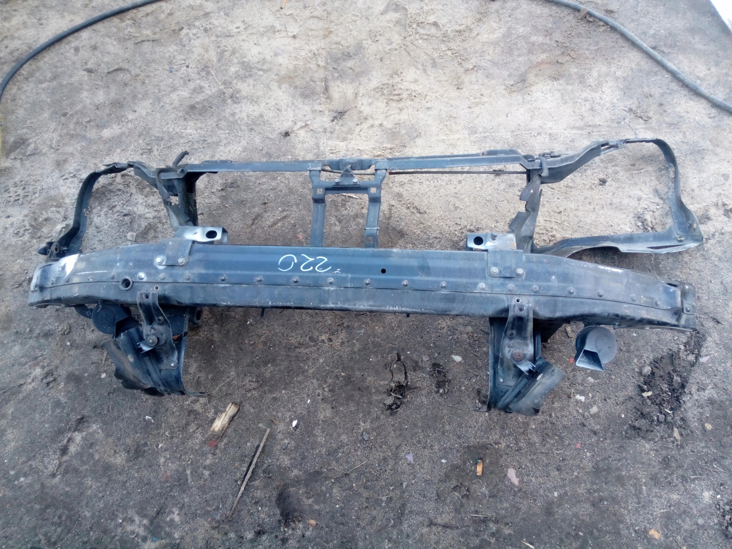 MERCEDES W220 support panel for radiators pillar sider