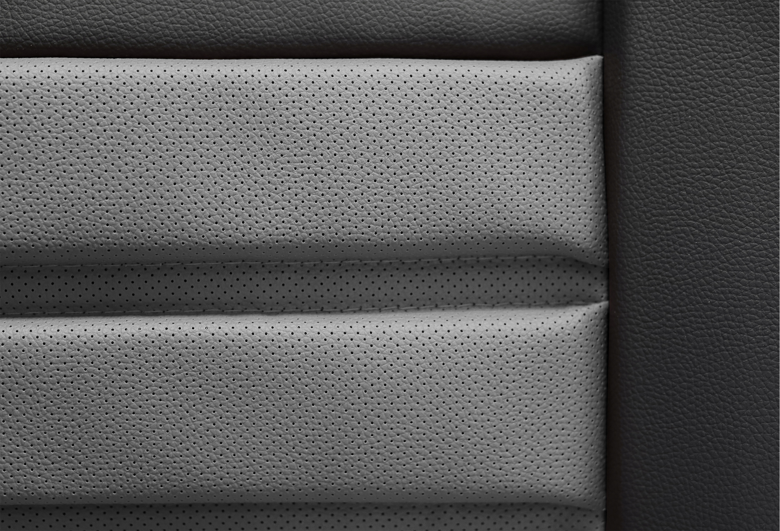 SKÓRZANA MATA POKROWCE NA FOTELE SAMOCHODOWE SKÓRA EAN (GTIN) 5902453975414