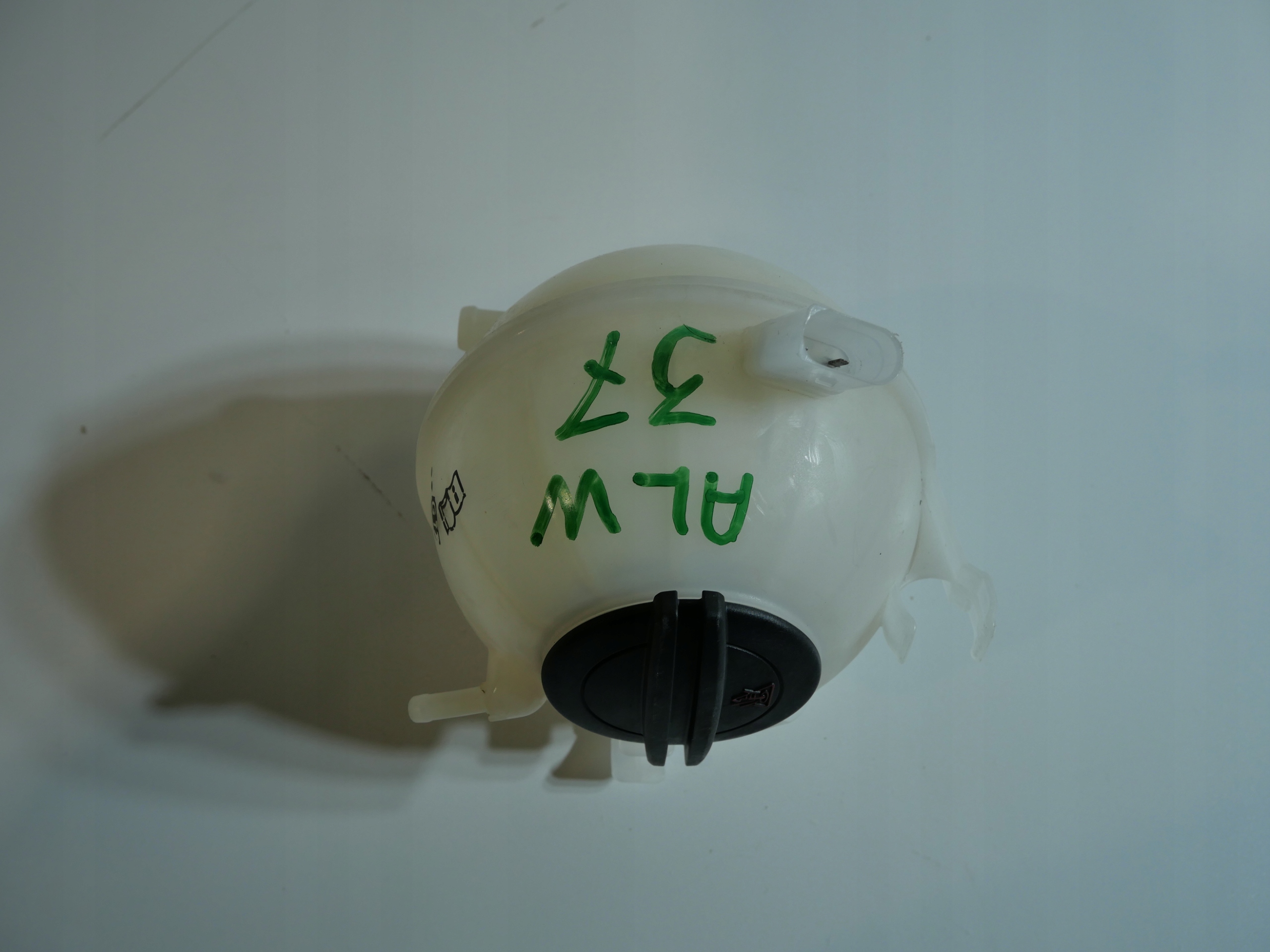 ekspanziona posuda SKODA VW SEAT 1K0121407A