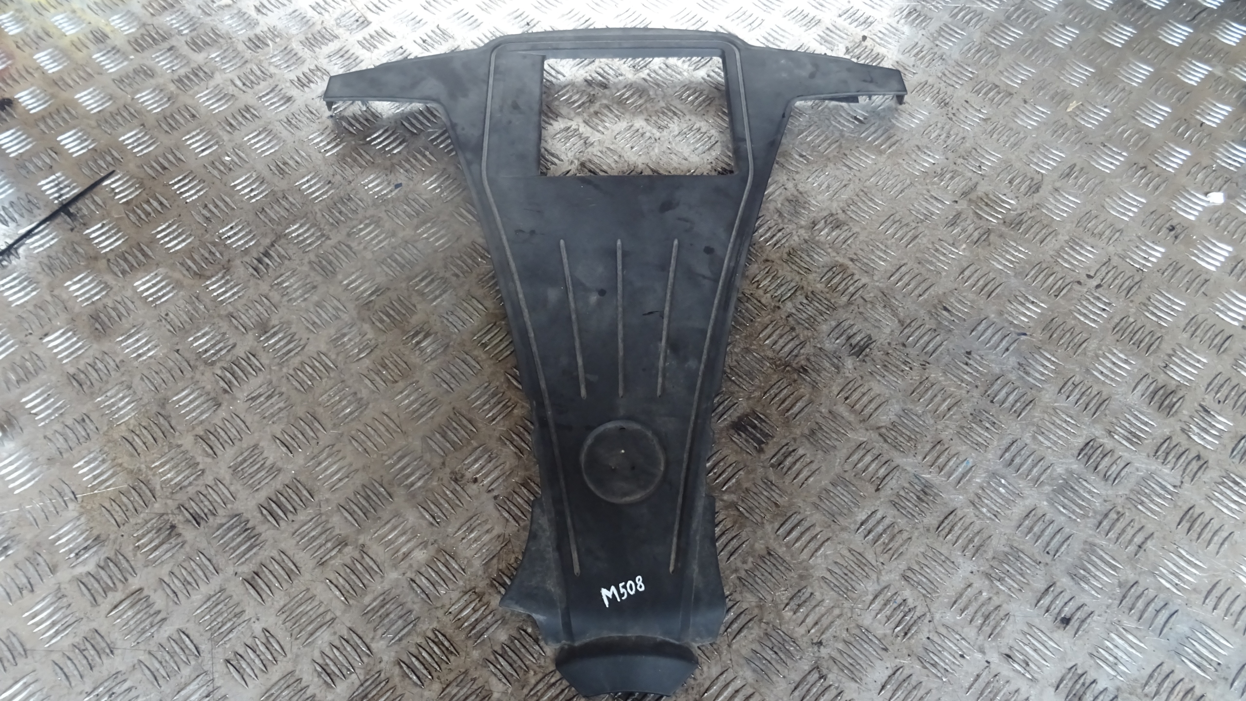 A2780105802 Mercedes-Benz engine housing cover NR M508