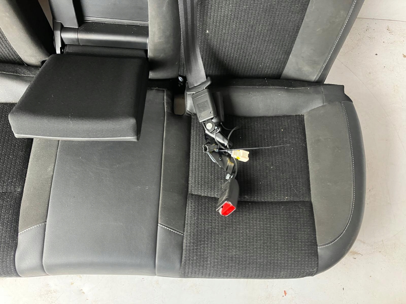 Sitz CITROEN C4 II B7 Halbleder