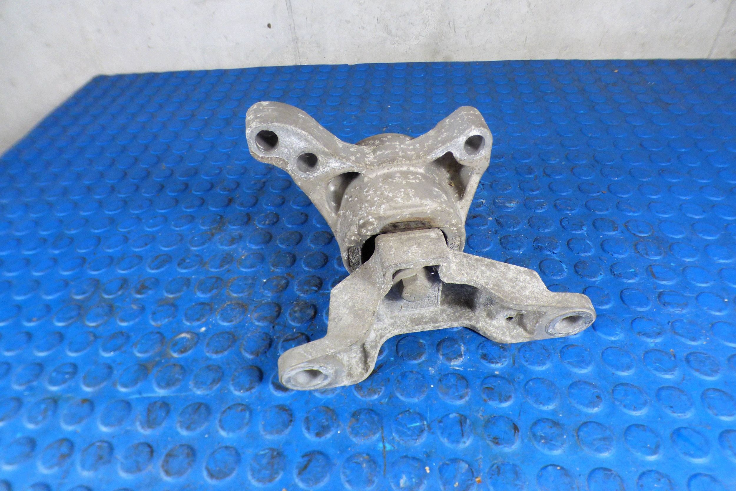 engine mount BG91-6F012-AC st.very good condition Ford Mondeo MK4 1.6 Ecoboost