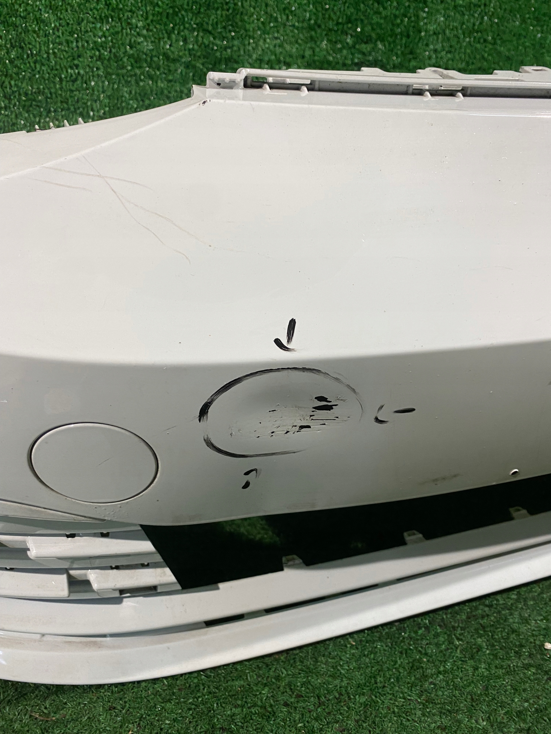 front bumper VW GOLF VIII