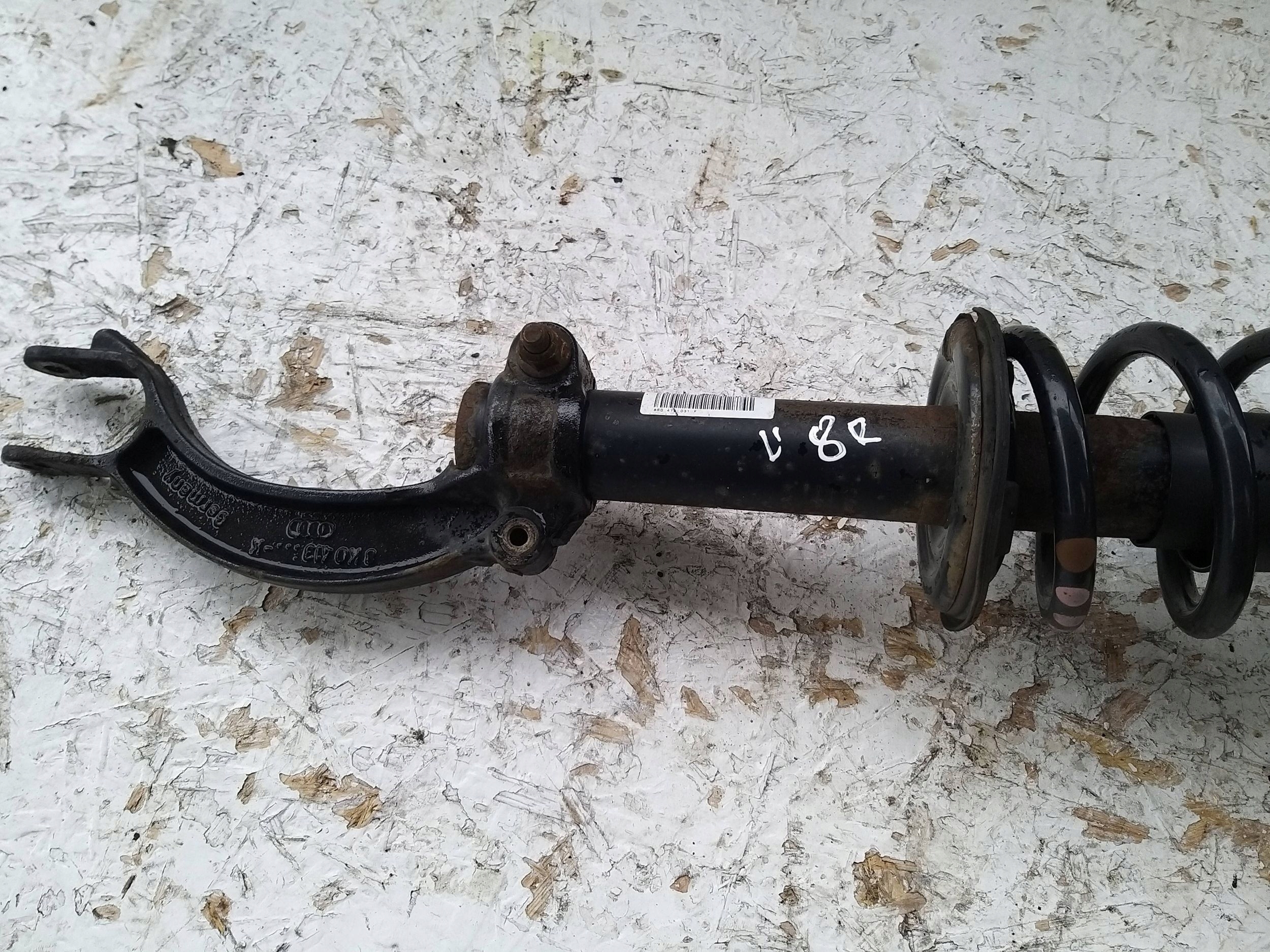 AUDI Q5 8R shock absorber left front 2.0 TSI 8R0031F