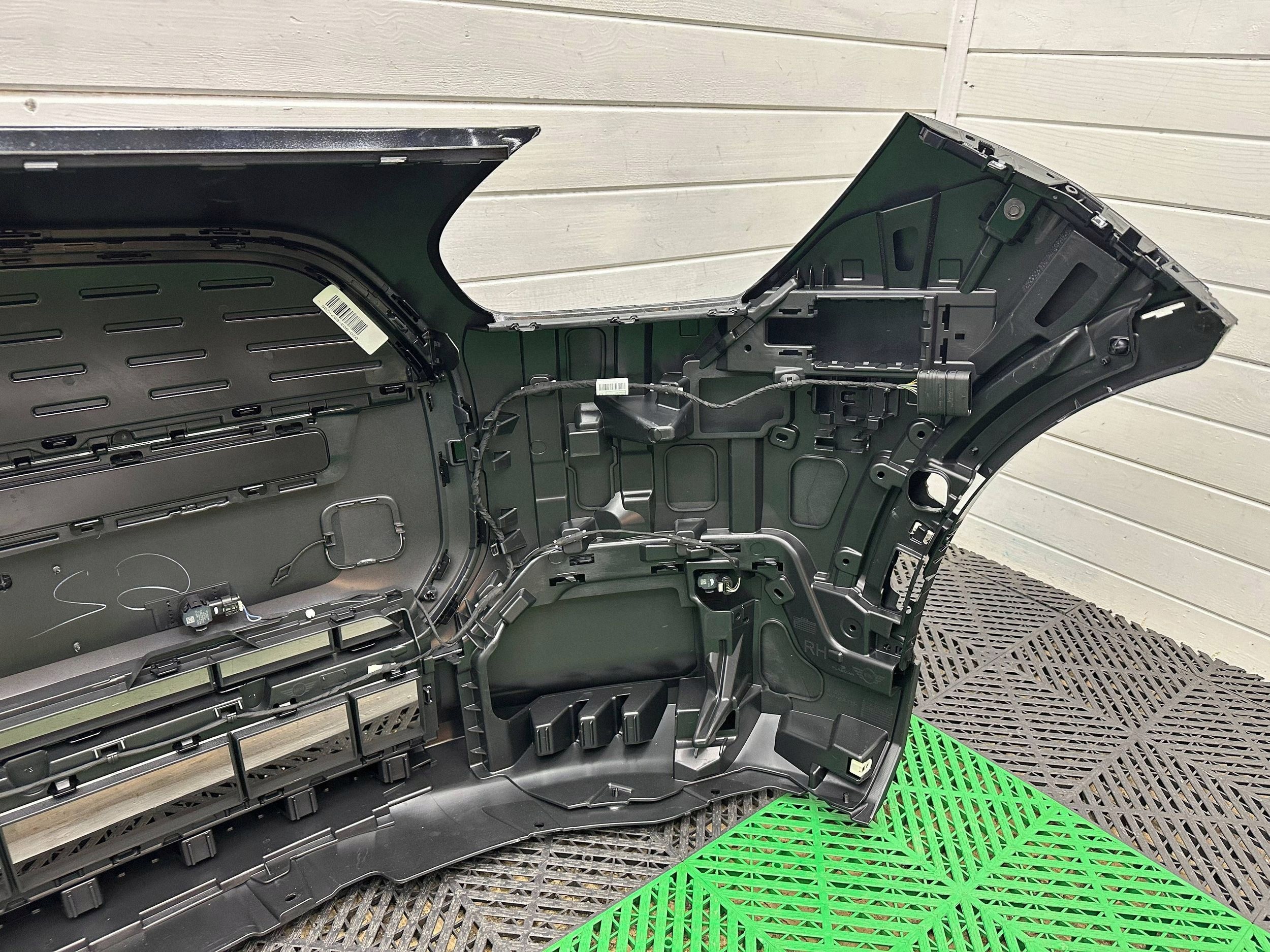 front bumper complete front Mini Countryman U25 colour 475