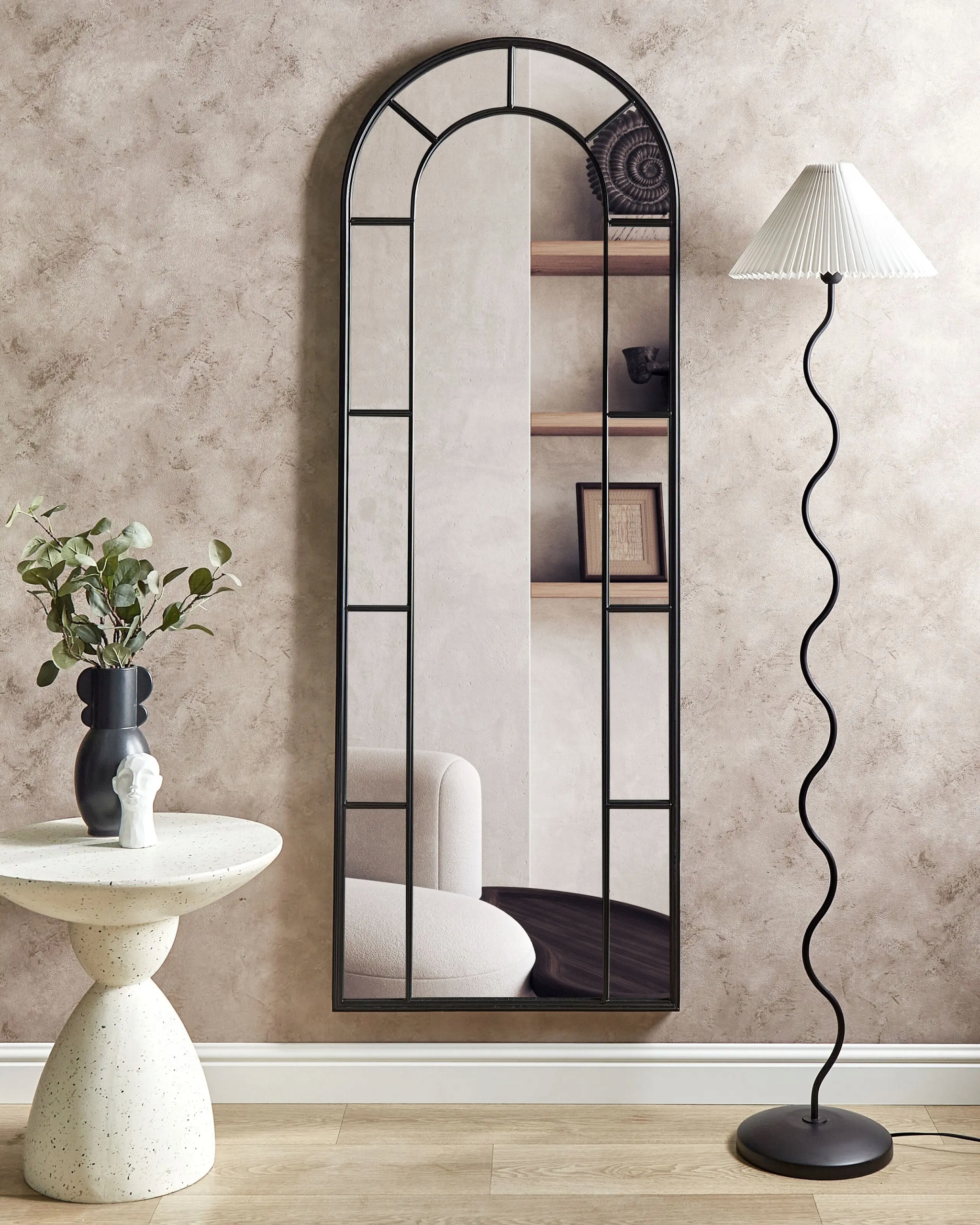Kovové nástenné zrkadlo 60 x 170 cm – čierne Glamour so zaoblenou hornou časťou