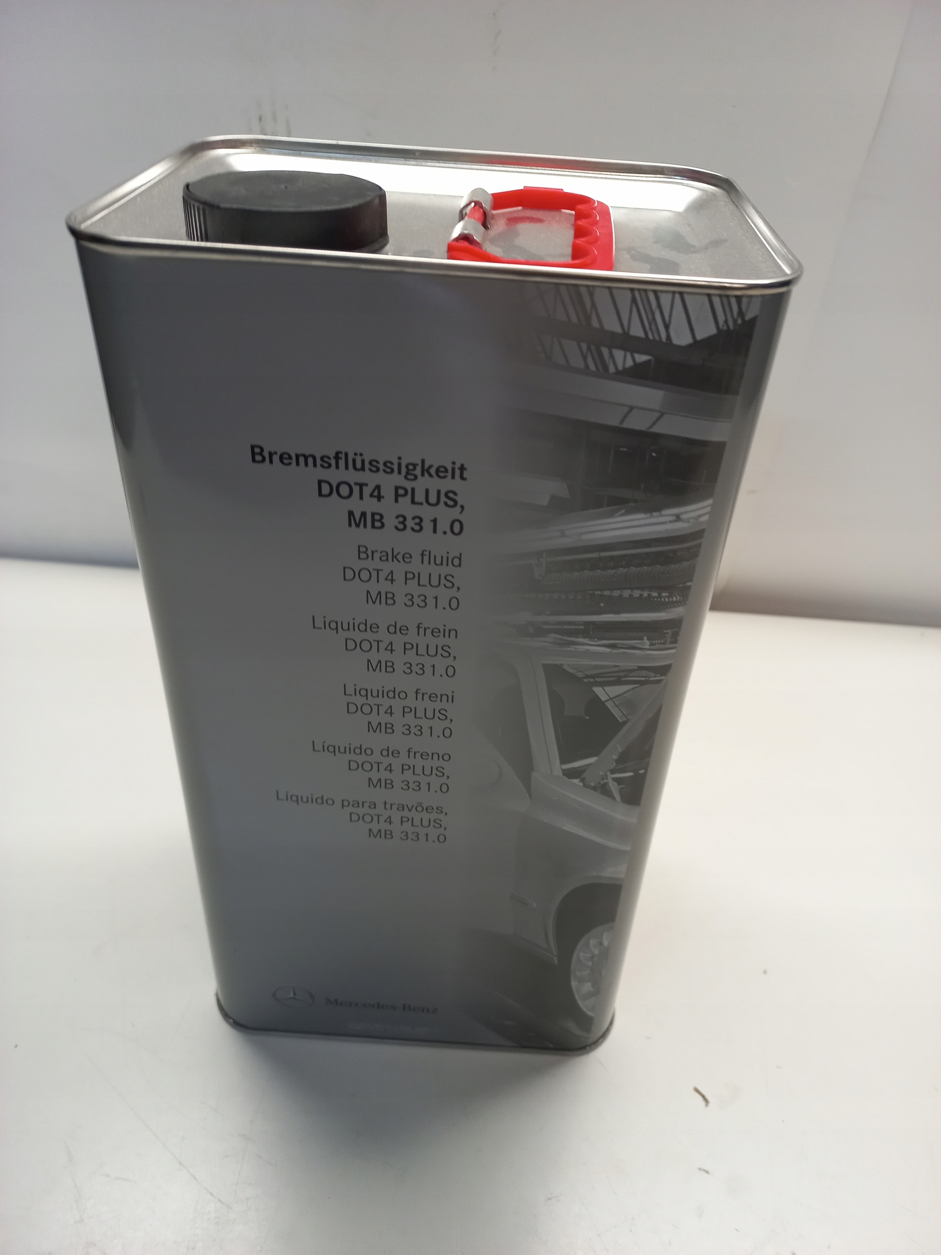 ОРИГИНАЛЬНАЯ ТОРМОЗНАЯ ЖИДКОСТЬ MERCEDES DOT4 PLUS 331.0