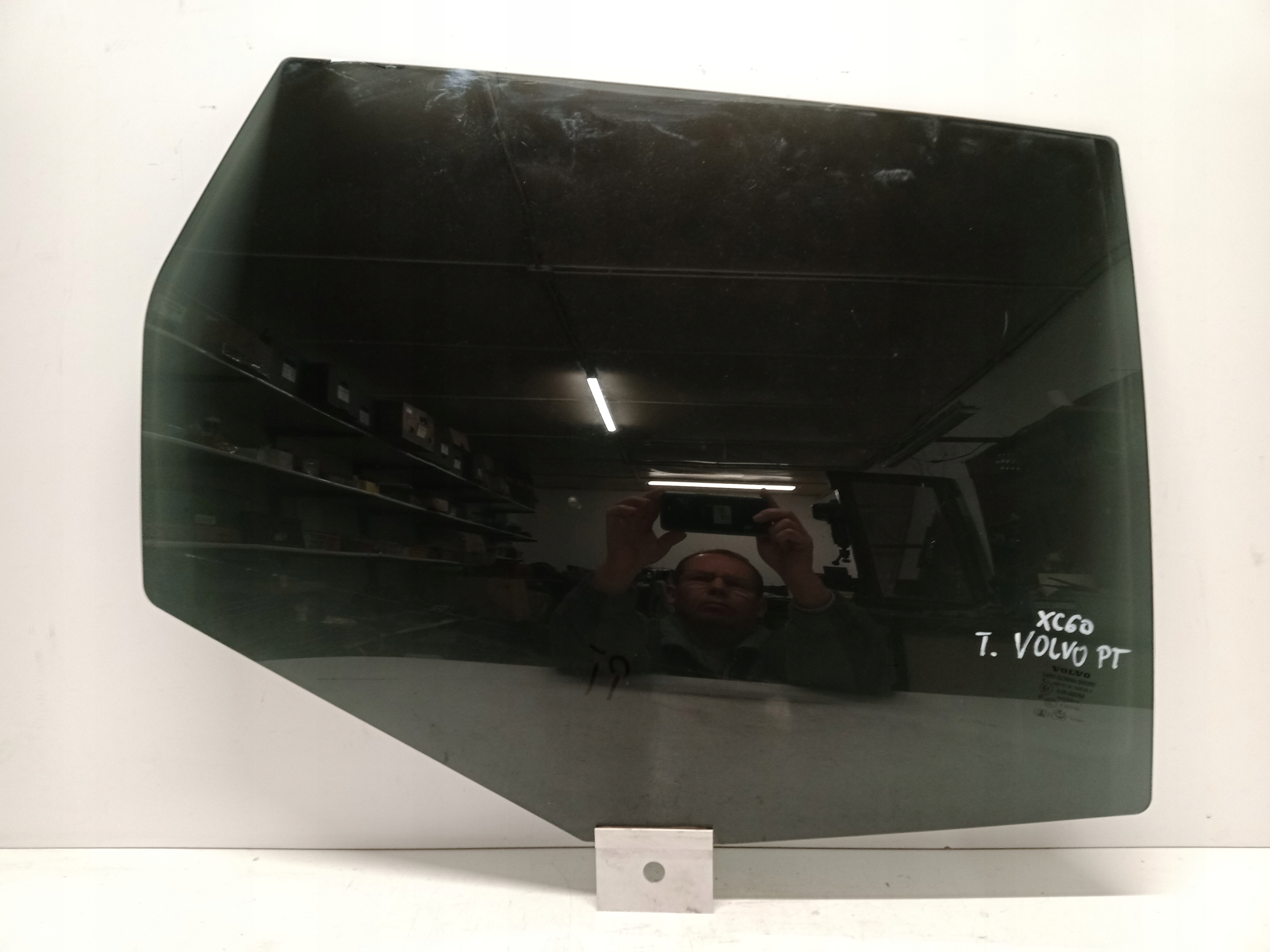 VOLVO XC60 1 I 08-17 SZYBA PRAWA TYLNA PODWÓJNA KLEJONA CIEMNA AS3 ...12