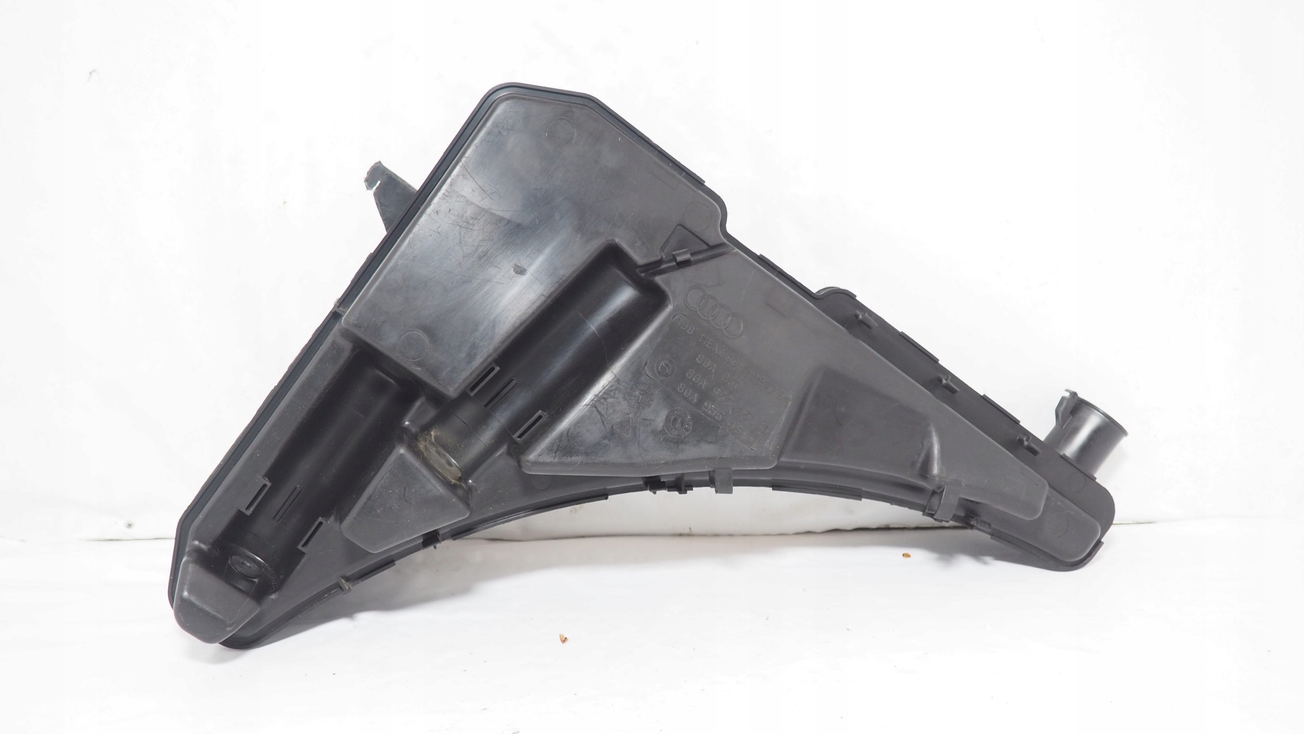 Audi Q5 II 80A washer fluid tank 80A955451B