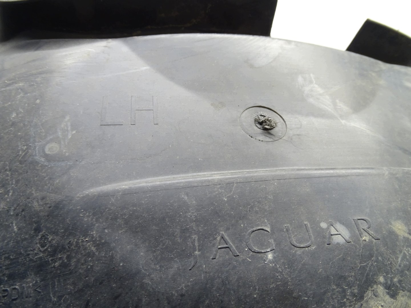 mudguard left front left front JAGUAR XF X250 LIFT CX23-166563-AB