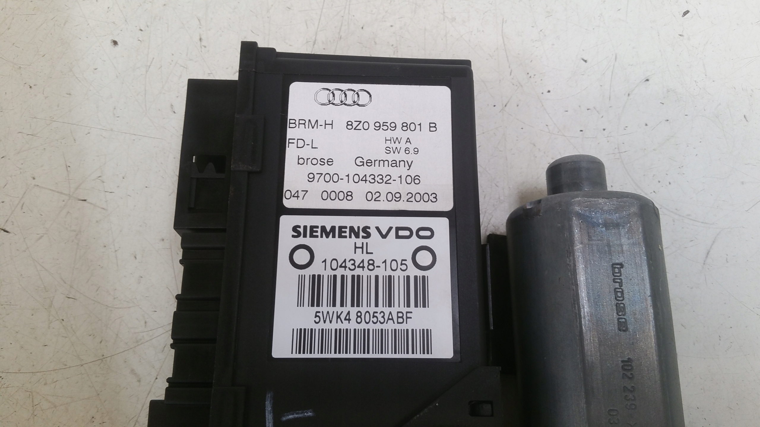 mini motor windows left rear part 8Z0959801B Audi A2