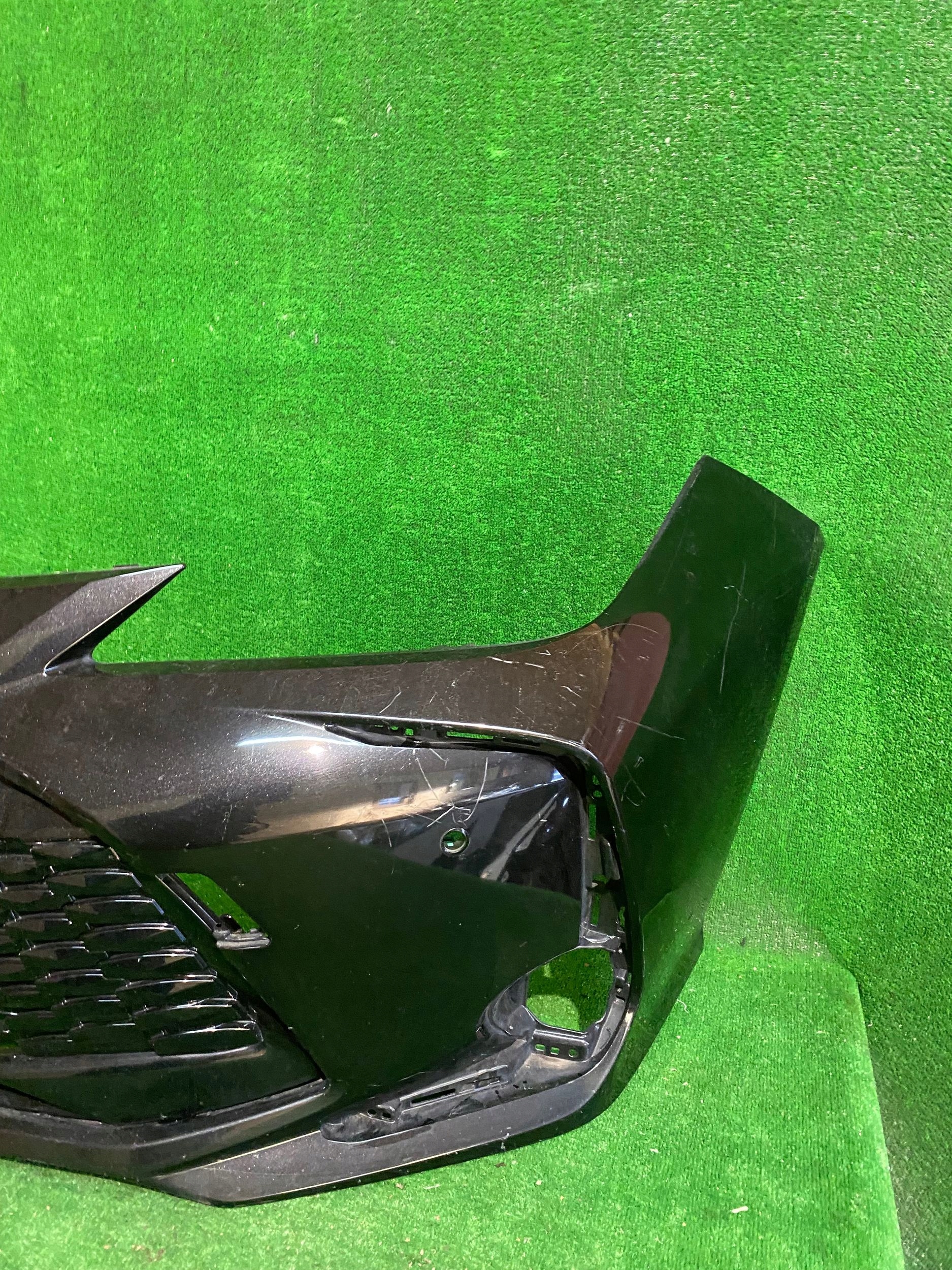 front bumper front TOYOTA COROLLA E21 sedan LIFT PDC NR.Z4491