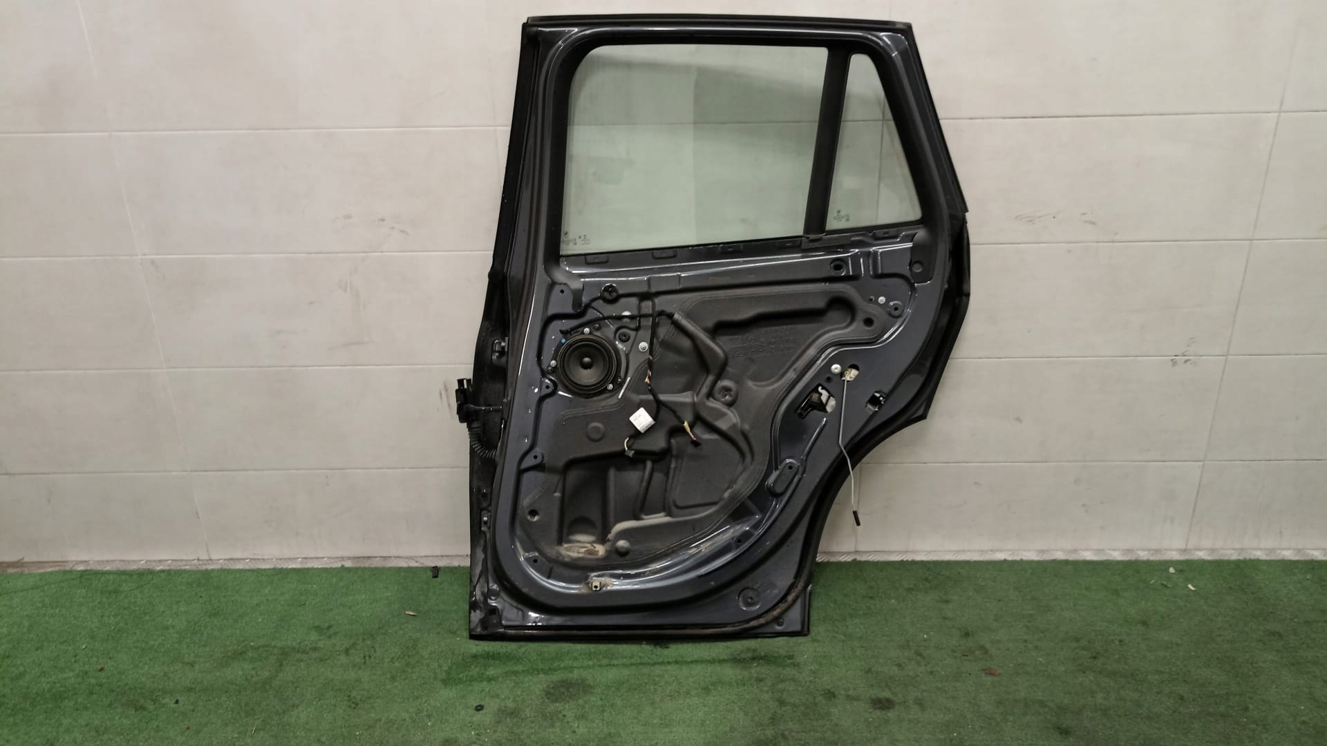 BMW X1 F48 Tür rechts heck hinten B39