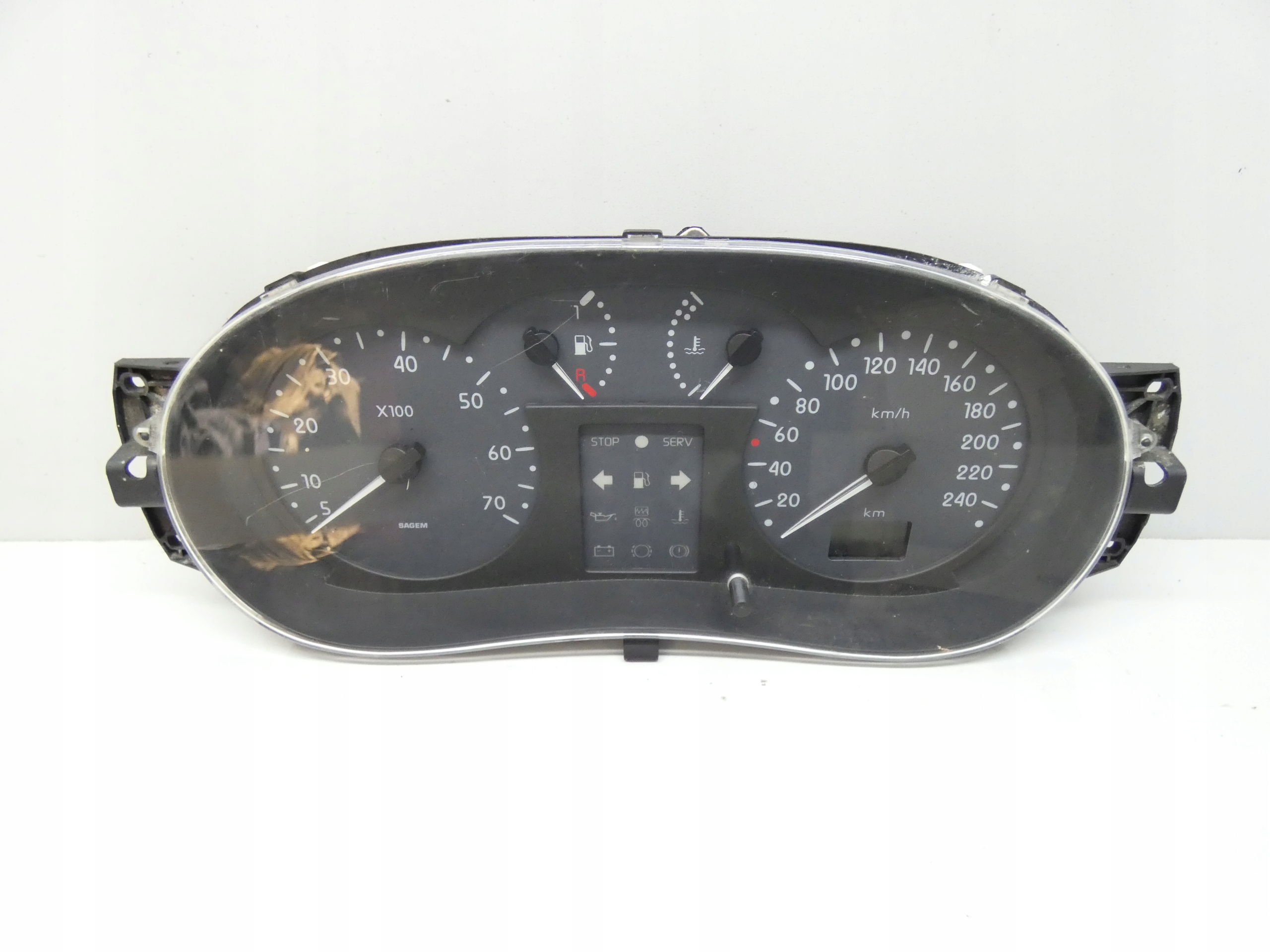 dials dials RENAULT CLIO II 99-12 1.4 16V P8200057247